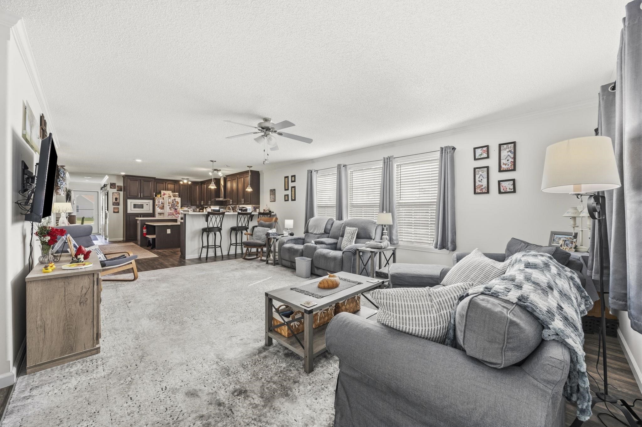 1004 Greencrest Ct. Property Photo 8
