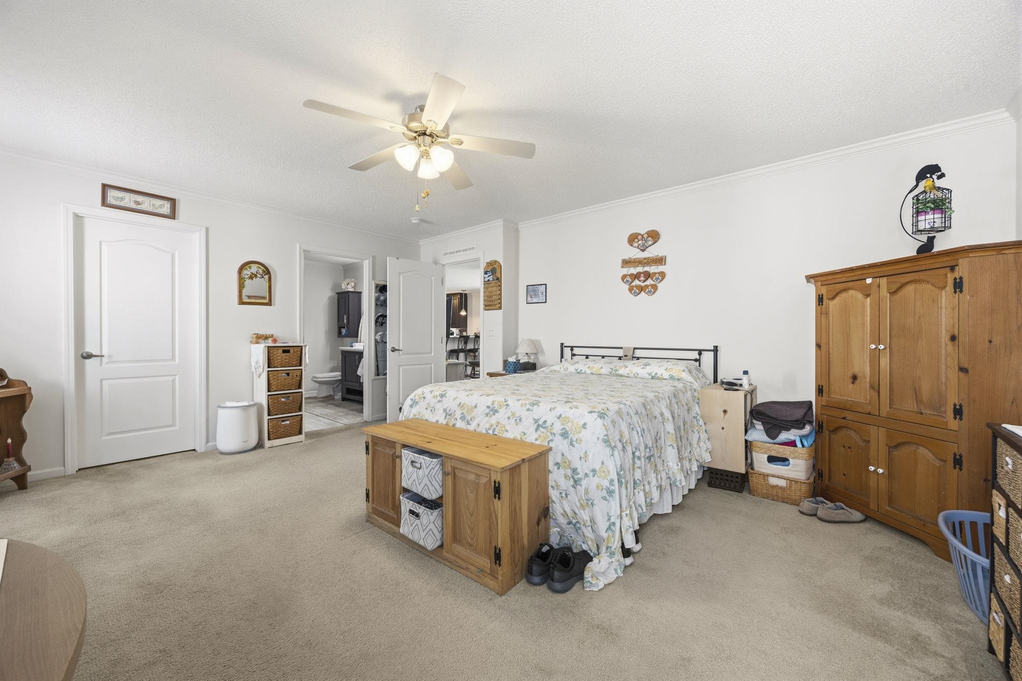 1004 Greencrest Ct. Property Photo 18