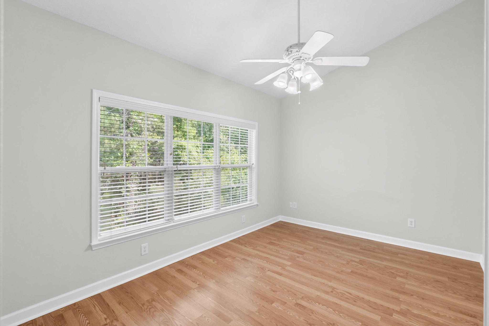 106 Westhaven Dr. Property Photo 11
