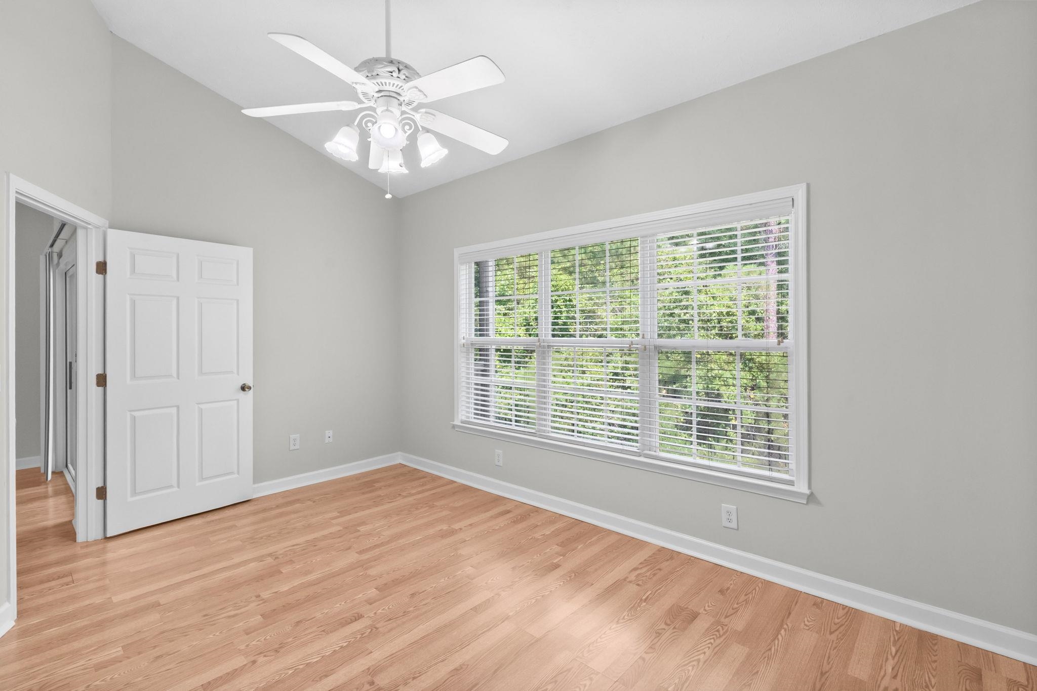 106 Westhaven Dr. Property Photo 13
