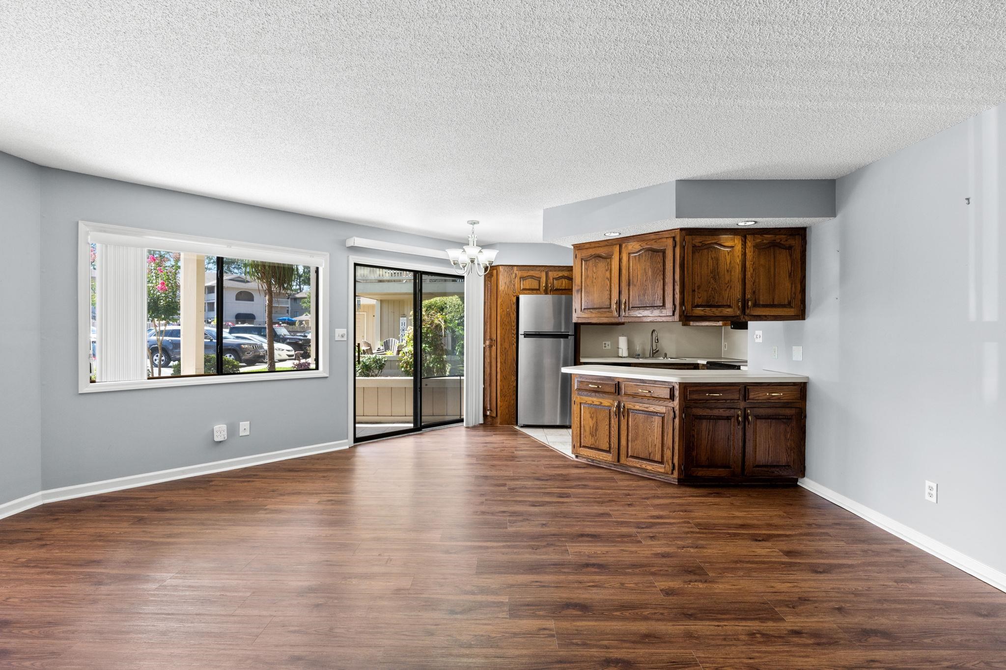 4206 Pinehurst Circle Property Photo 8