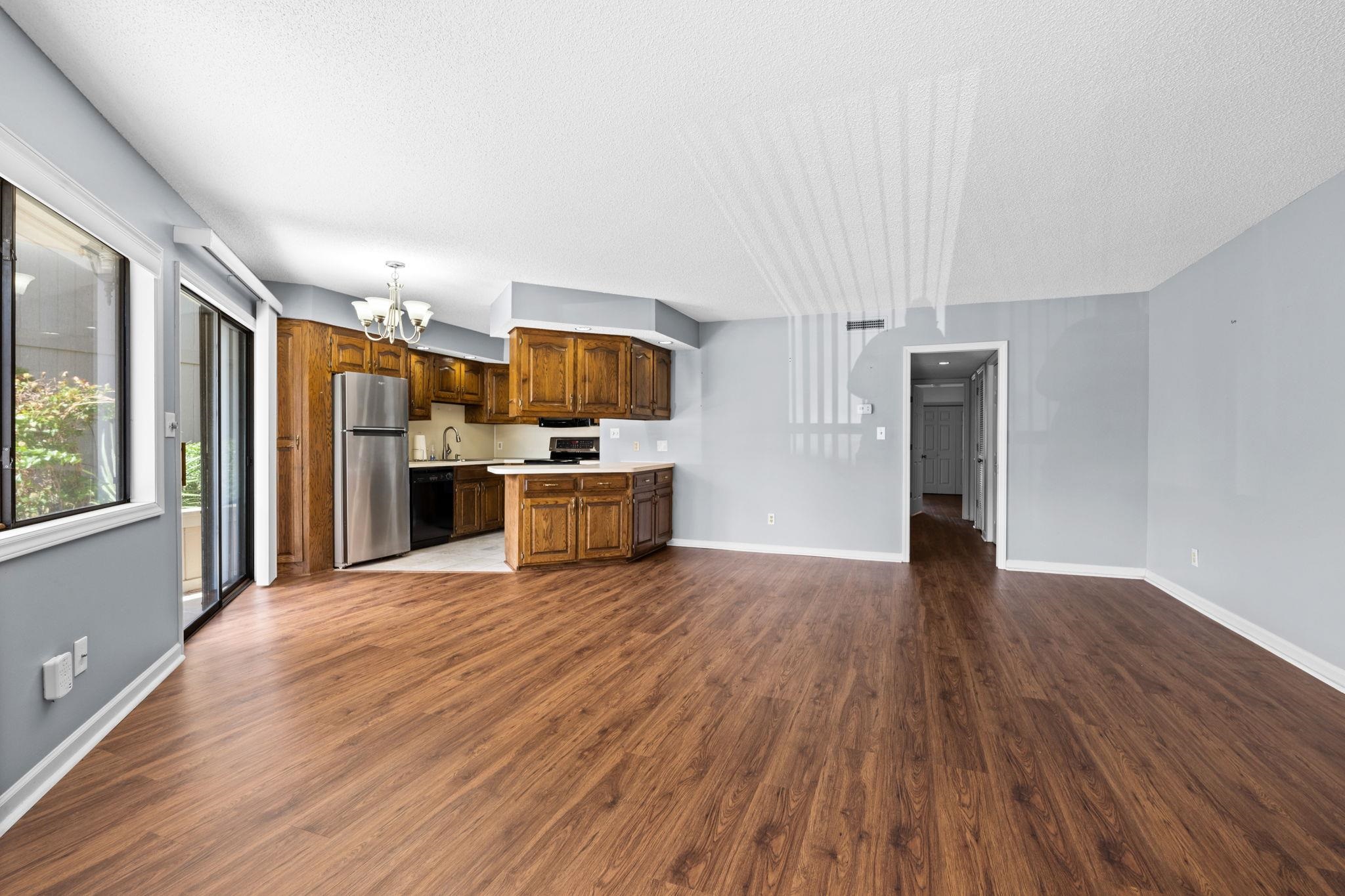 4206 Pinehurst Circle Property Photo 10