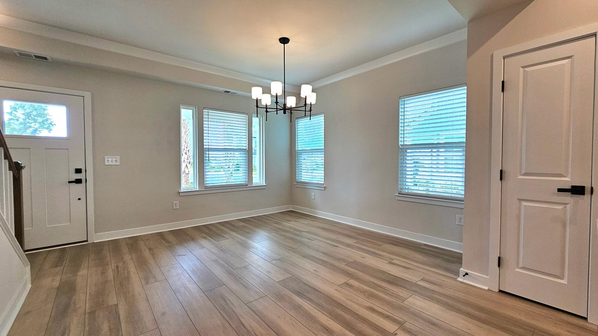 8802 Reya Rd Property Photo 13