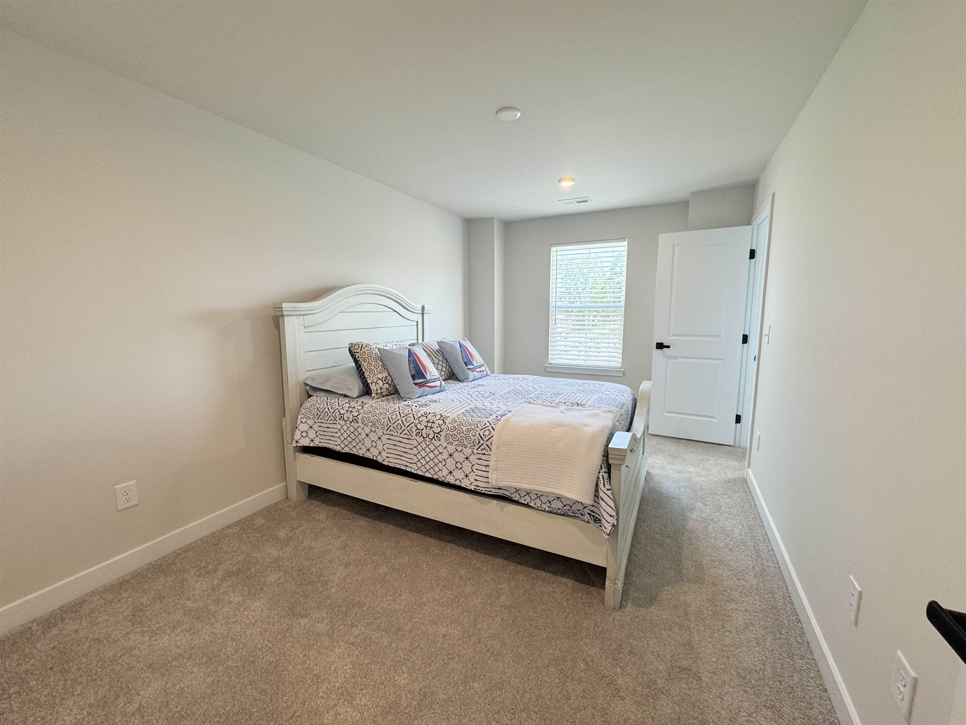8802 Reya Rd Property Photo 35