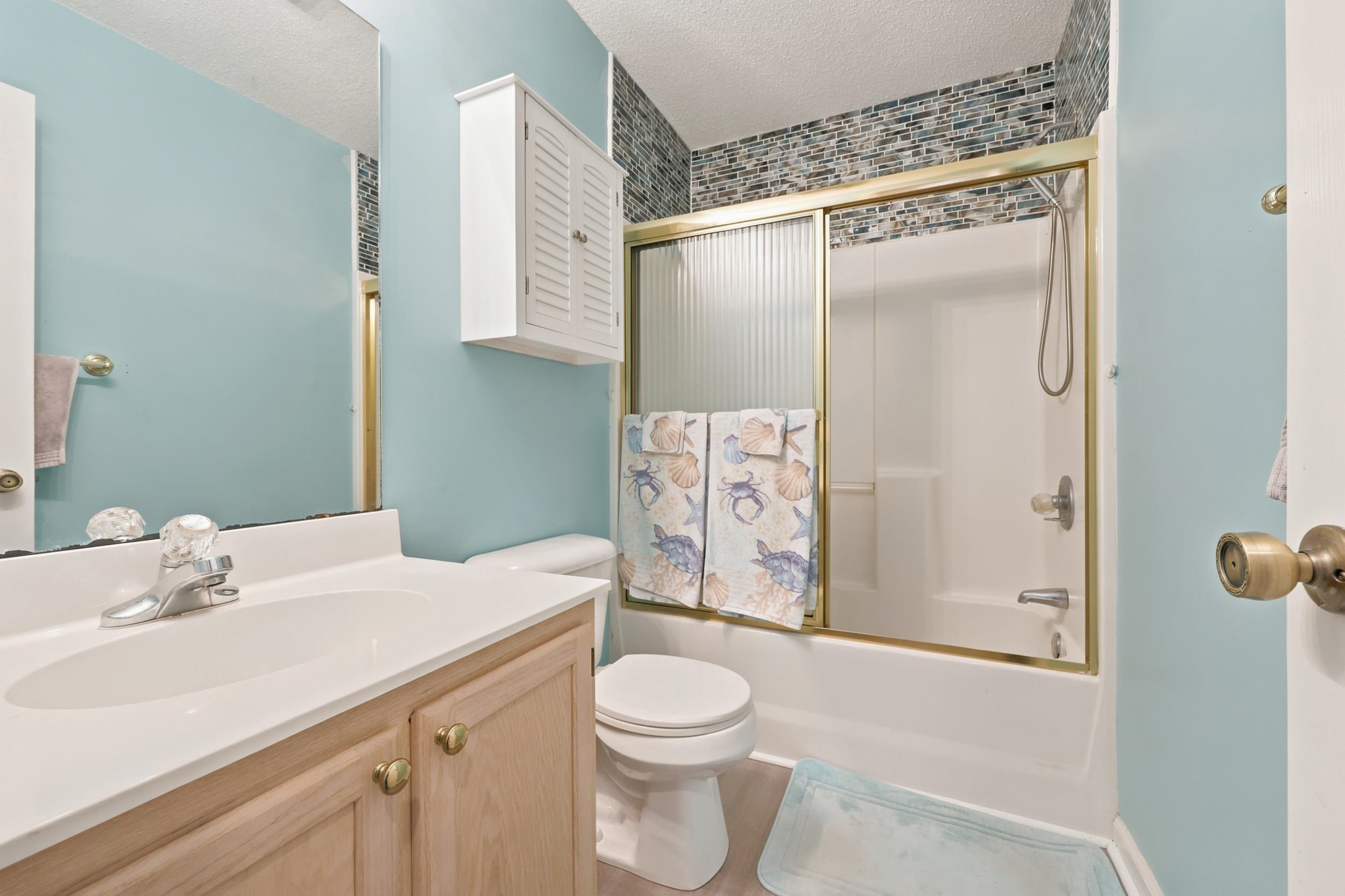 4616 Greenbriar Dr. Property Photo 24