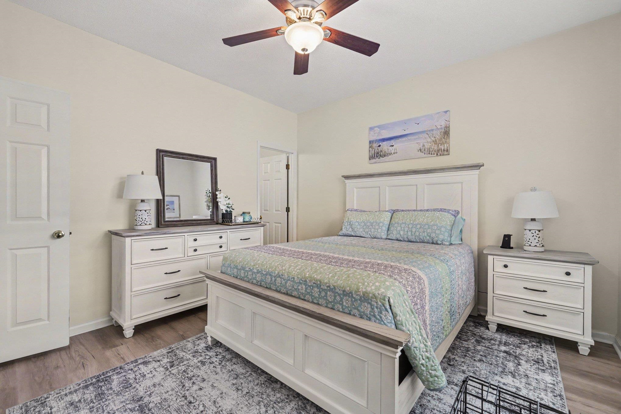 3110 Sweetwater Blvd. Property Photo 17