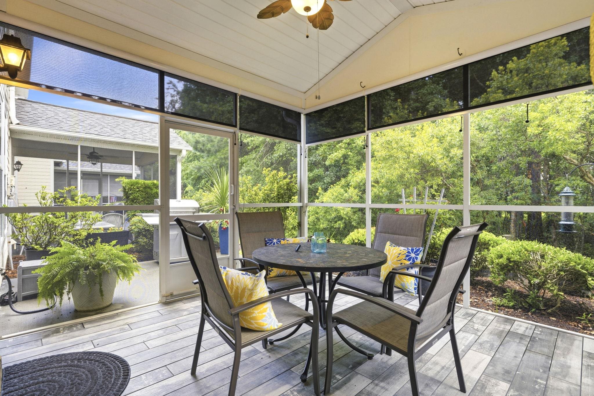 134 Coldstream Cove Loop Property Photo 3