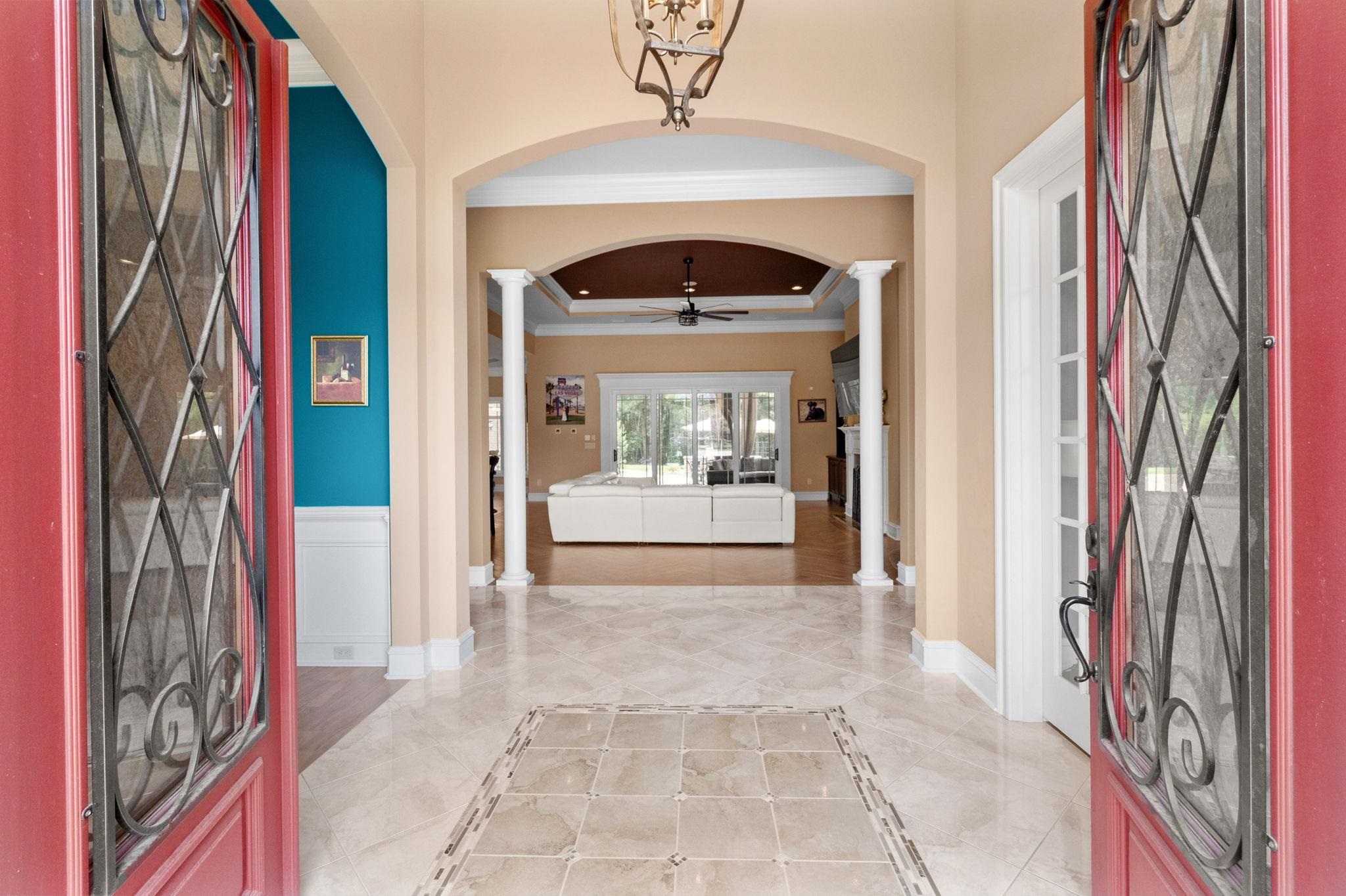 1040 Anhinga Ct. Property Photo 6