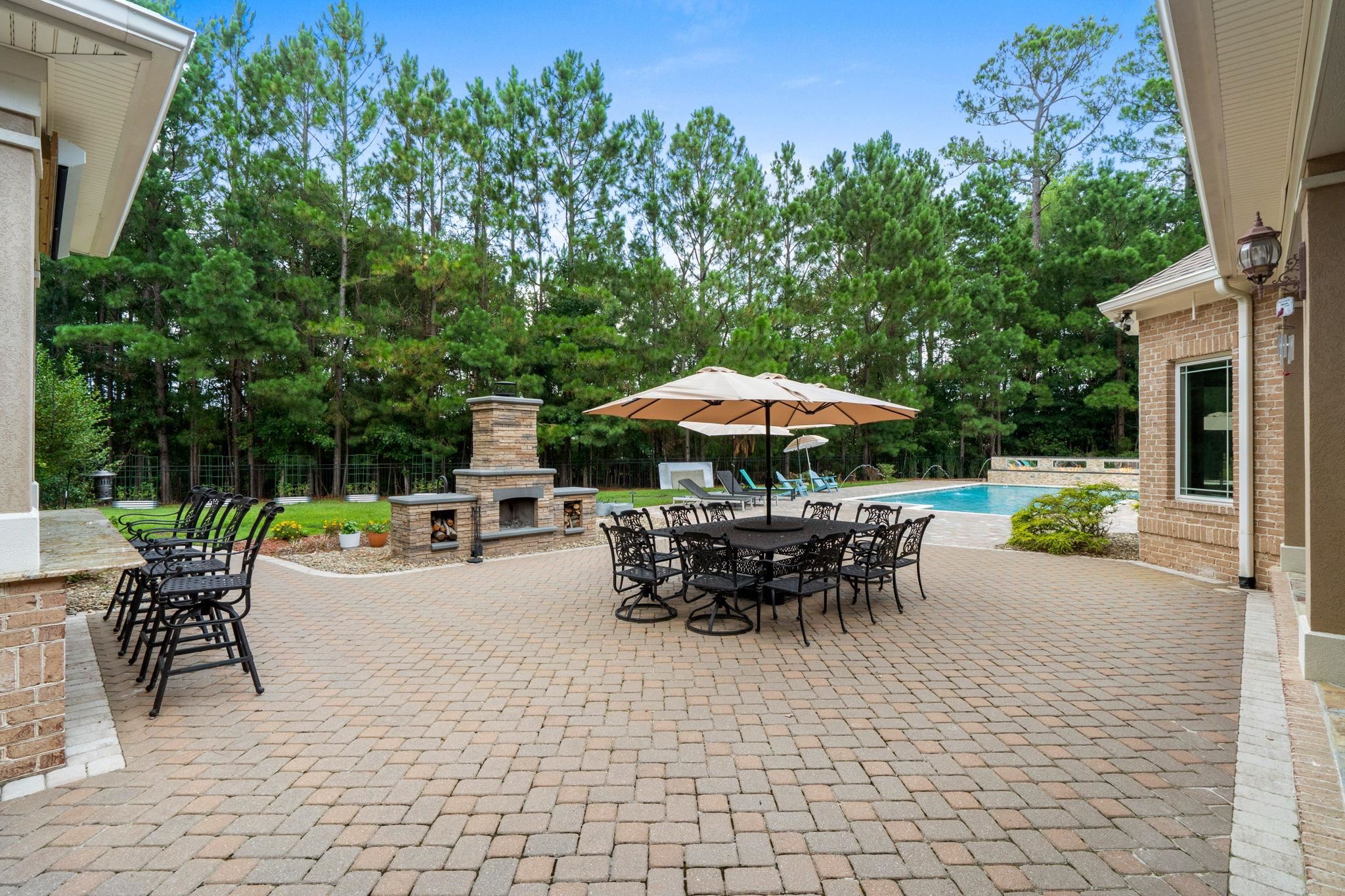 1040 Anhinga Ct. Property Photo 45