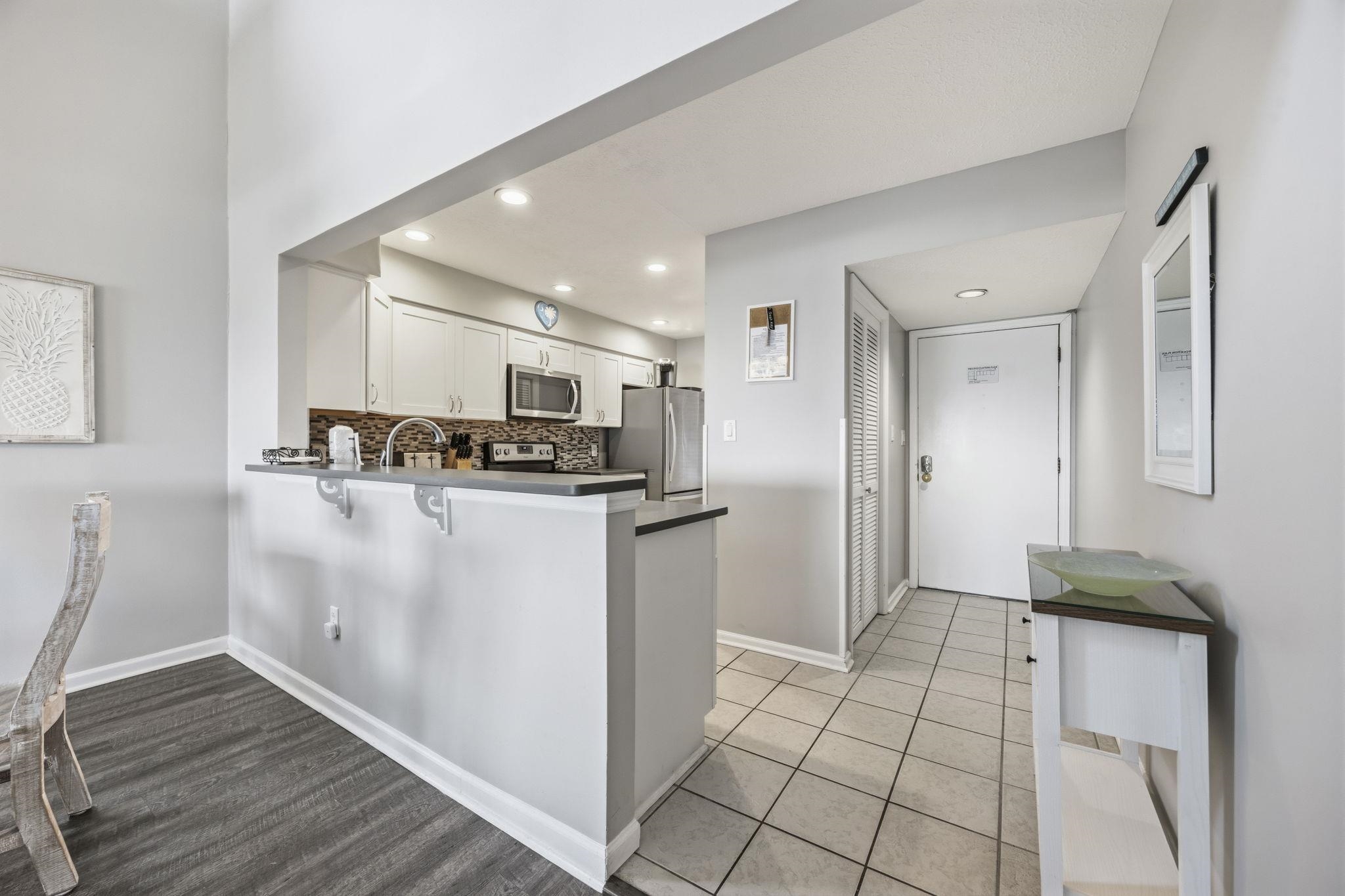 5507 N N Ocean Blvd. Property Photo 8