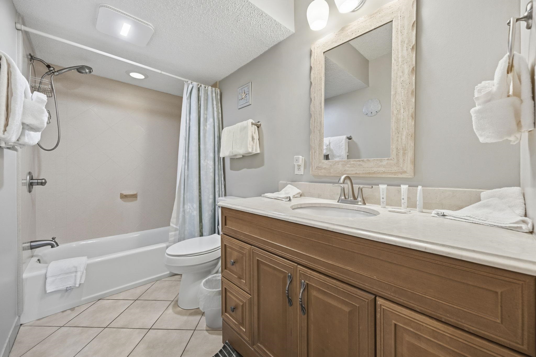 5507 N N Ocean Blvd. Property Photo 32