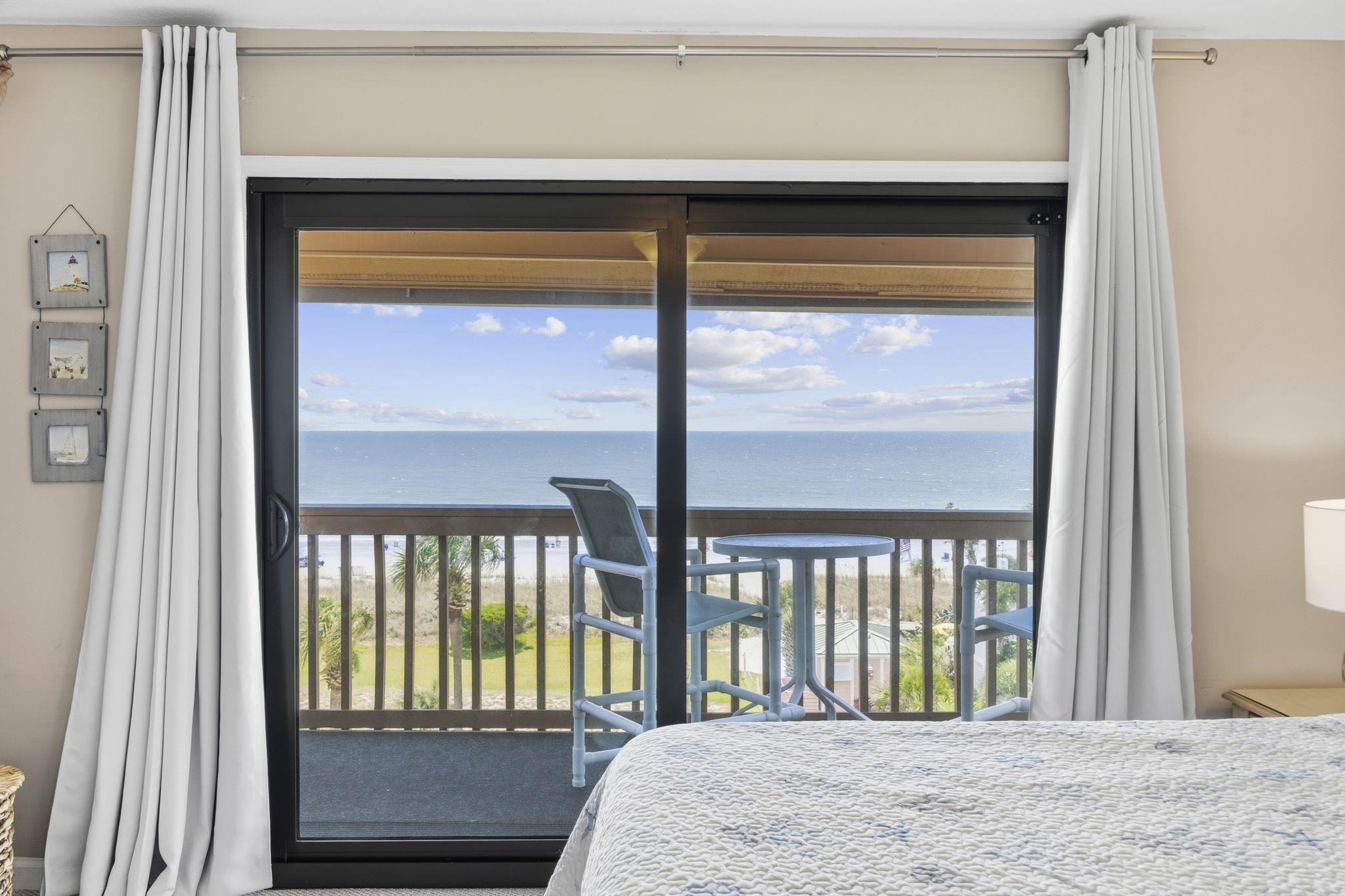5507 N N Ocean Blvd. Property Photo 35
