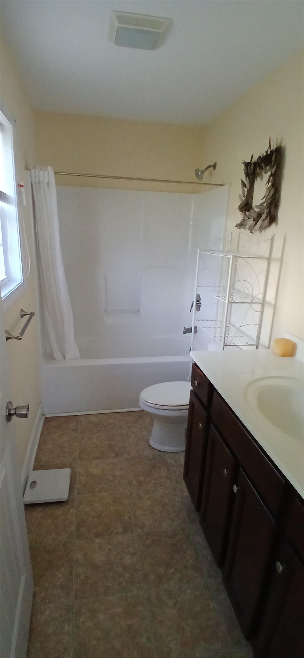 344 Boxcar Dr. Property Photo 17