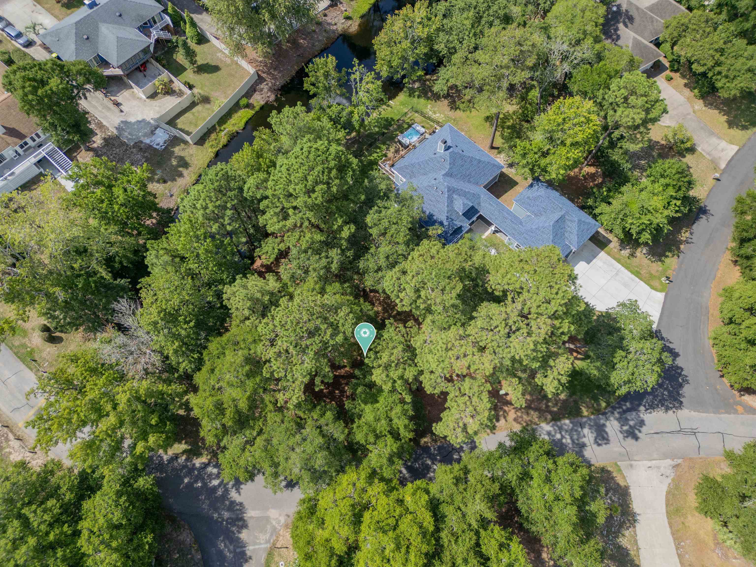 1714 Sw Bent Tree Trail Property Photo 2