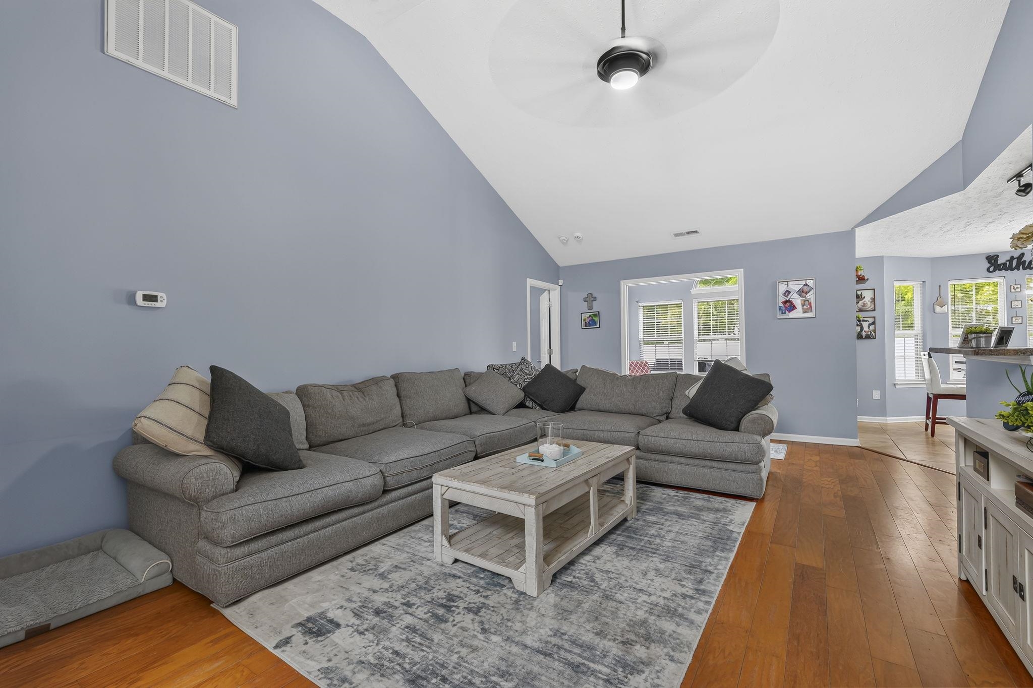 452 Warren Springs Dr. Property Photo 5