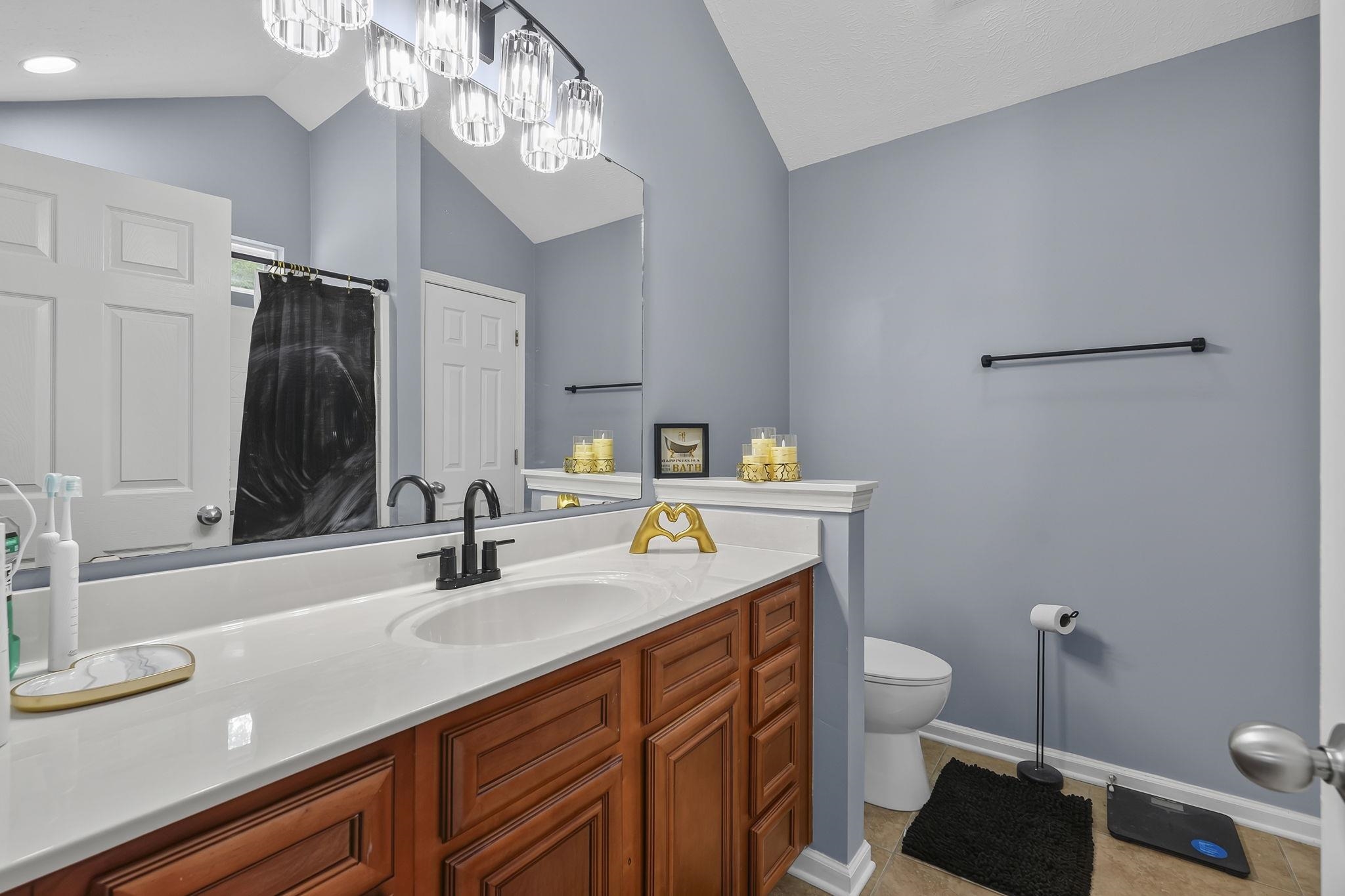 452 Warren Springs Dr. Property Photo 15