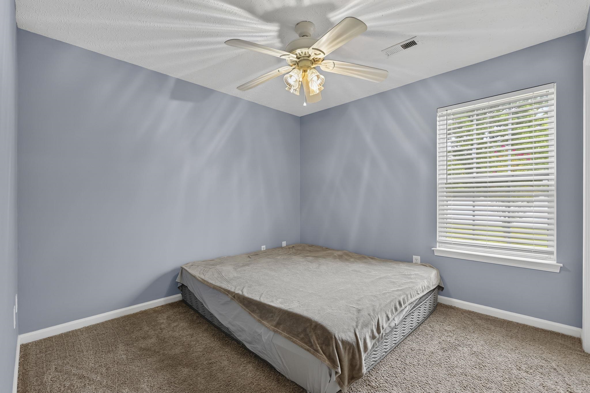 452 Warren Springs Dr. Property Photo 19
