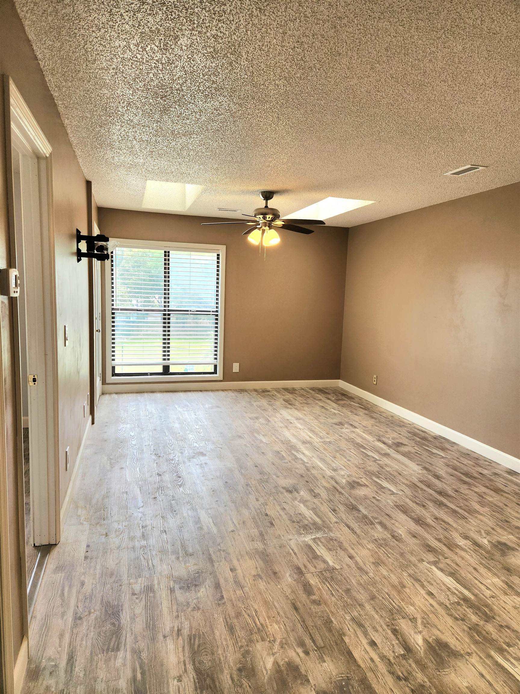 4489 Little River Inn Ln. Property Photo 6
