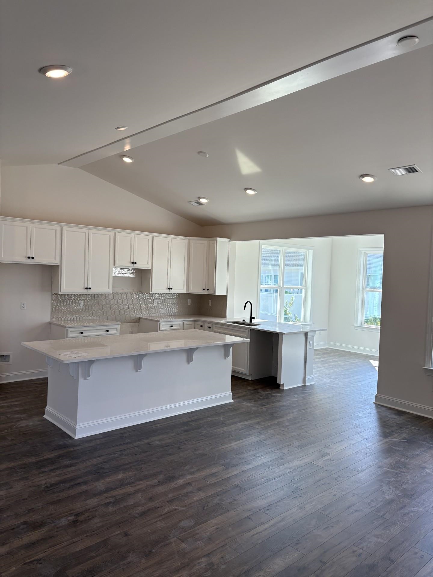 5037 Jockey Way Property Photo 38