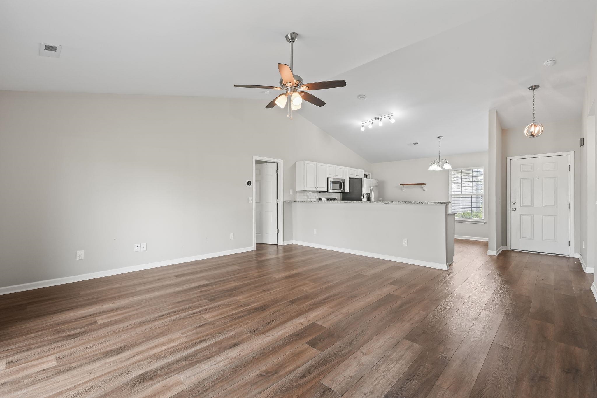4572 E Walkerton Rd. Property Photo 17