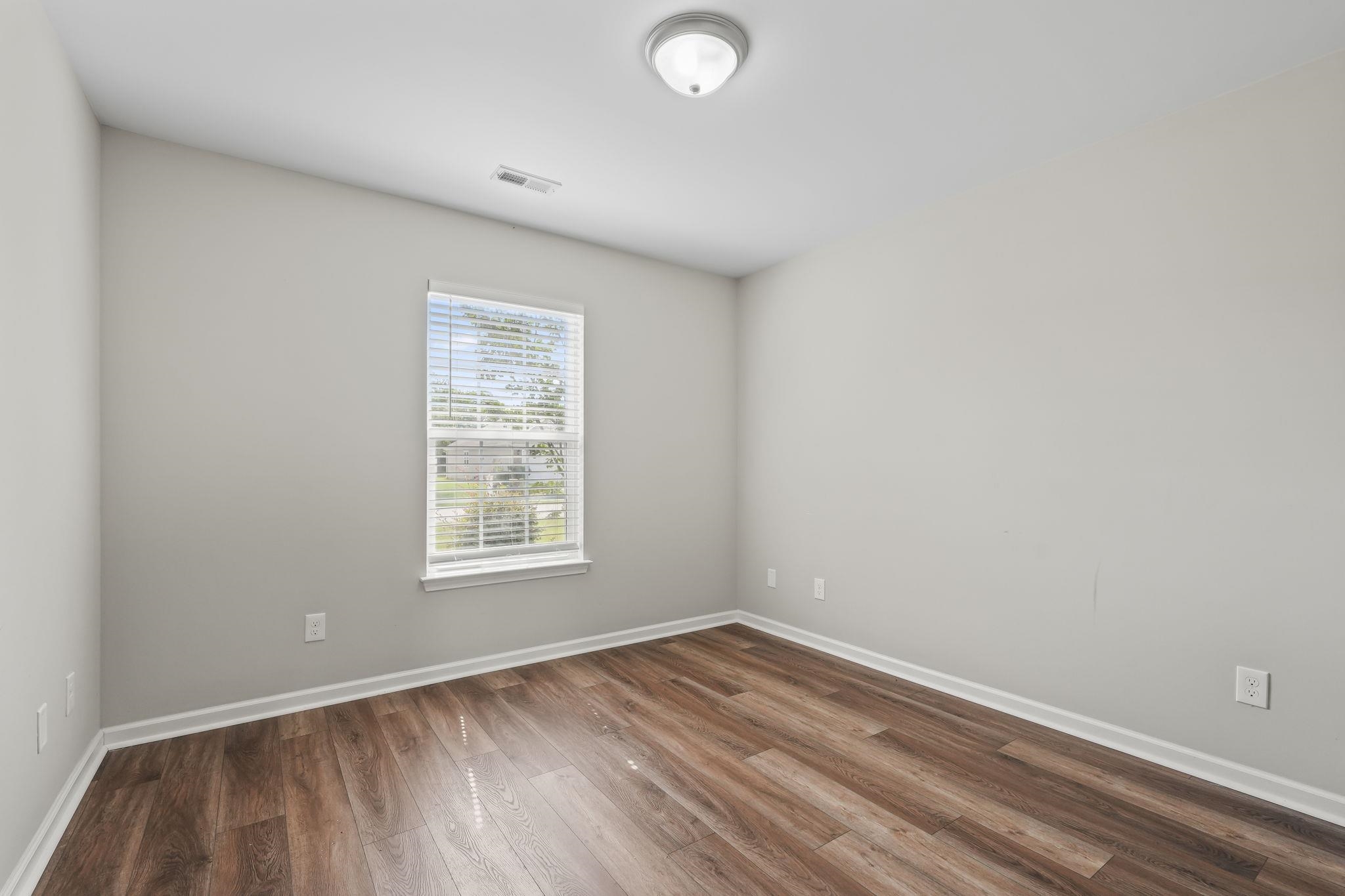 4572 E Walkerton Rd. Property Photo 31