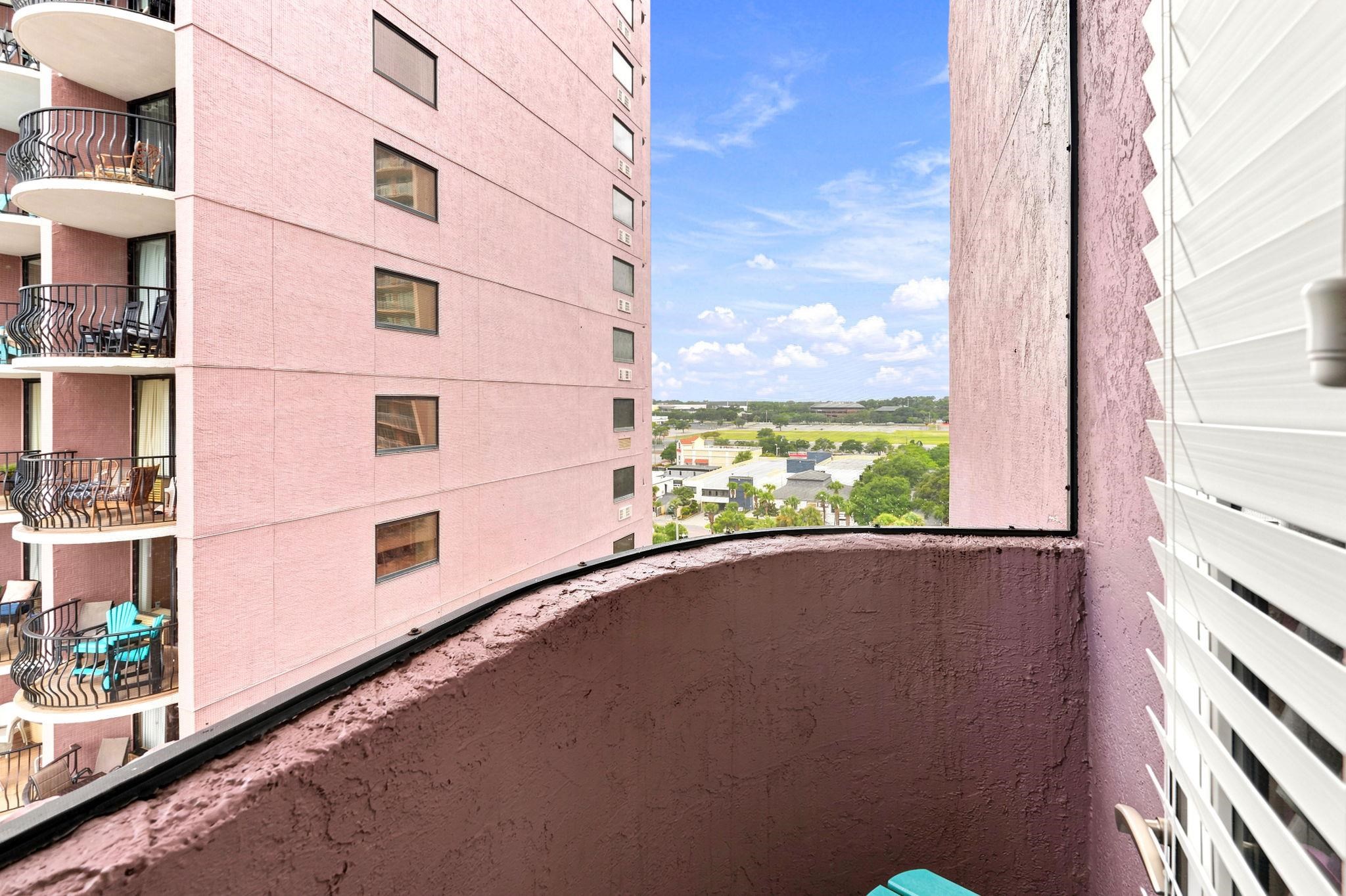 2500 N Ocean Blvd. Property Photo 35