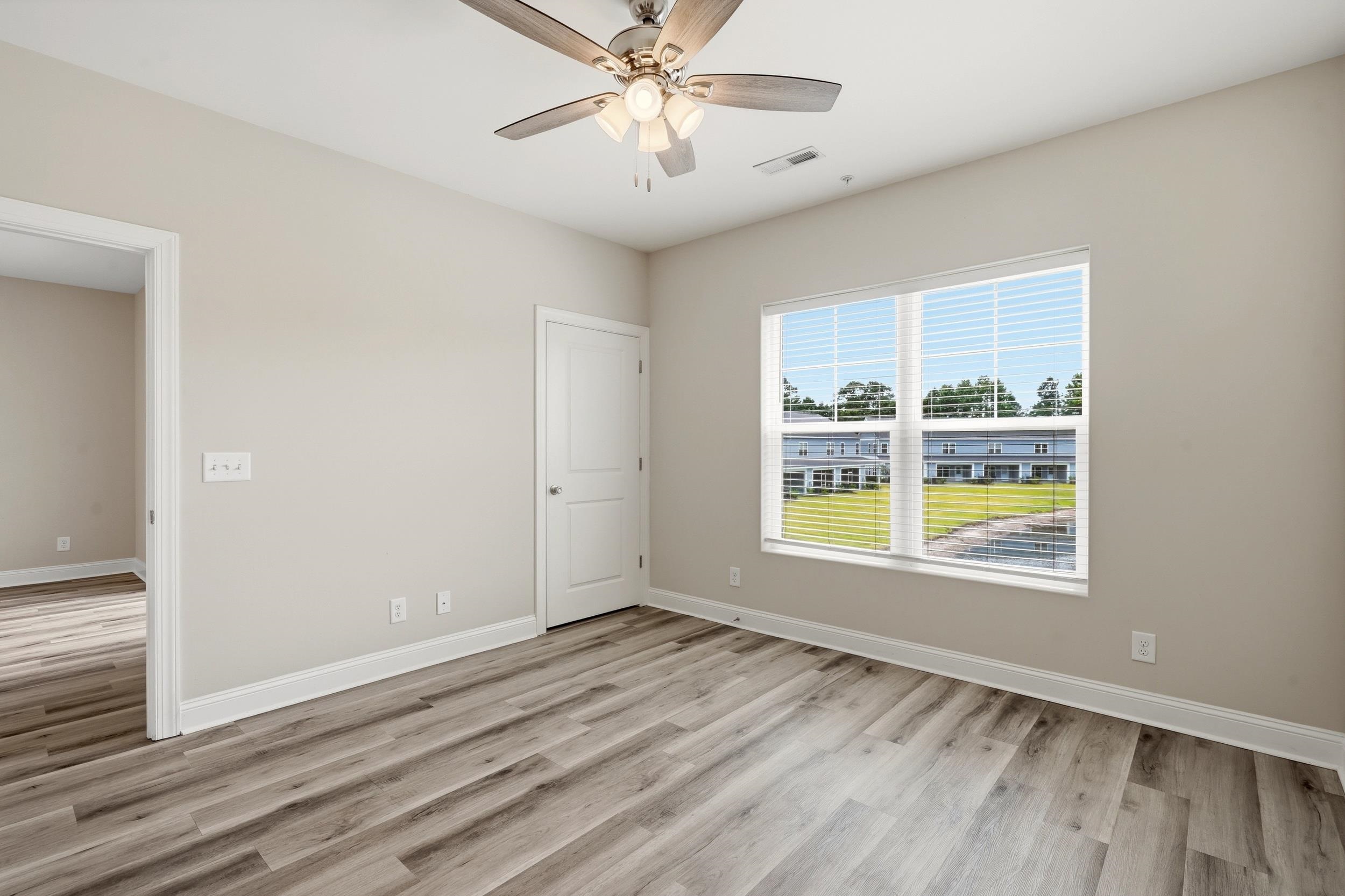 340 Kiskadee Loop Property Photo 6