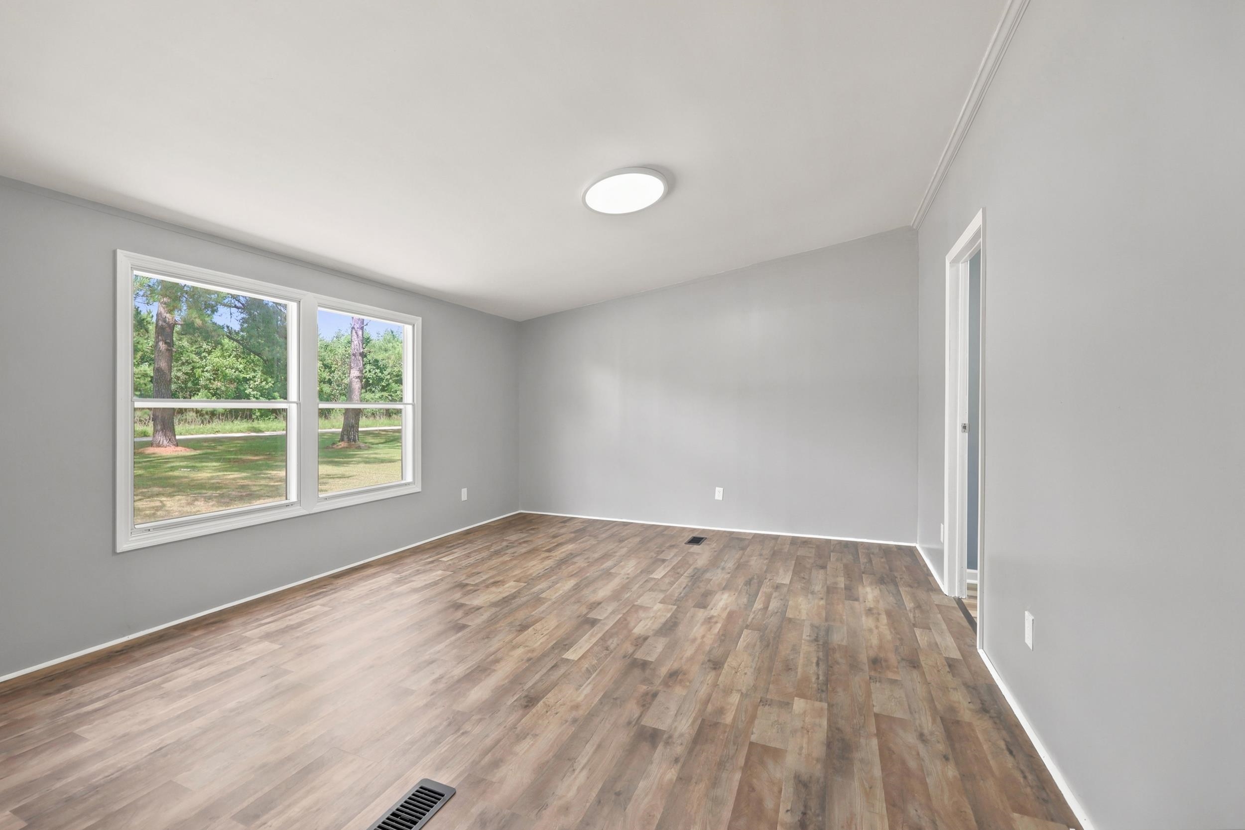 5231 Cartwheel Rd. Property Photo 12