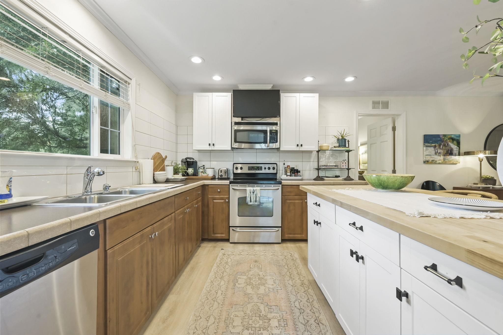 195 Hawks Nest Circle Property Photo 18