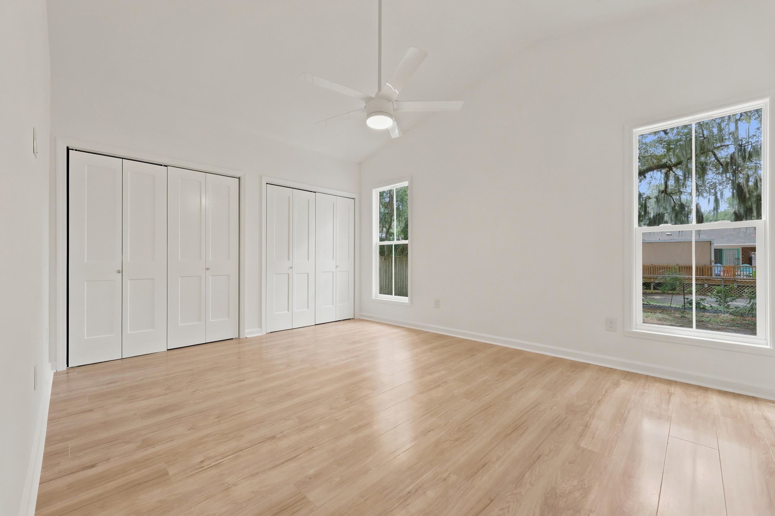 403 Bayview Dr. Property Photo 9