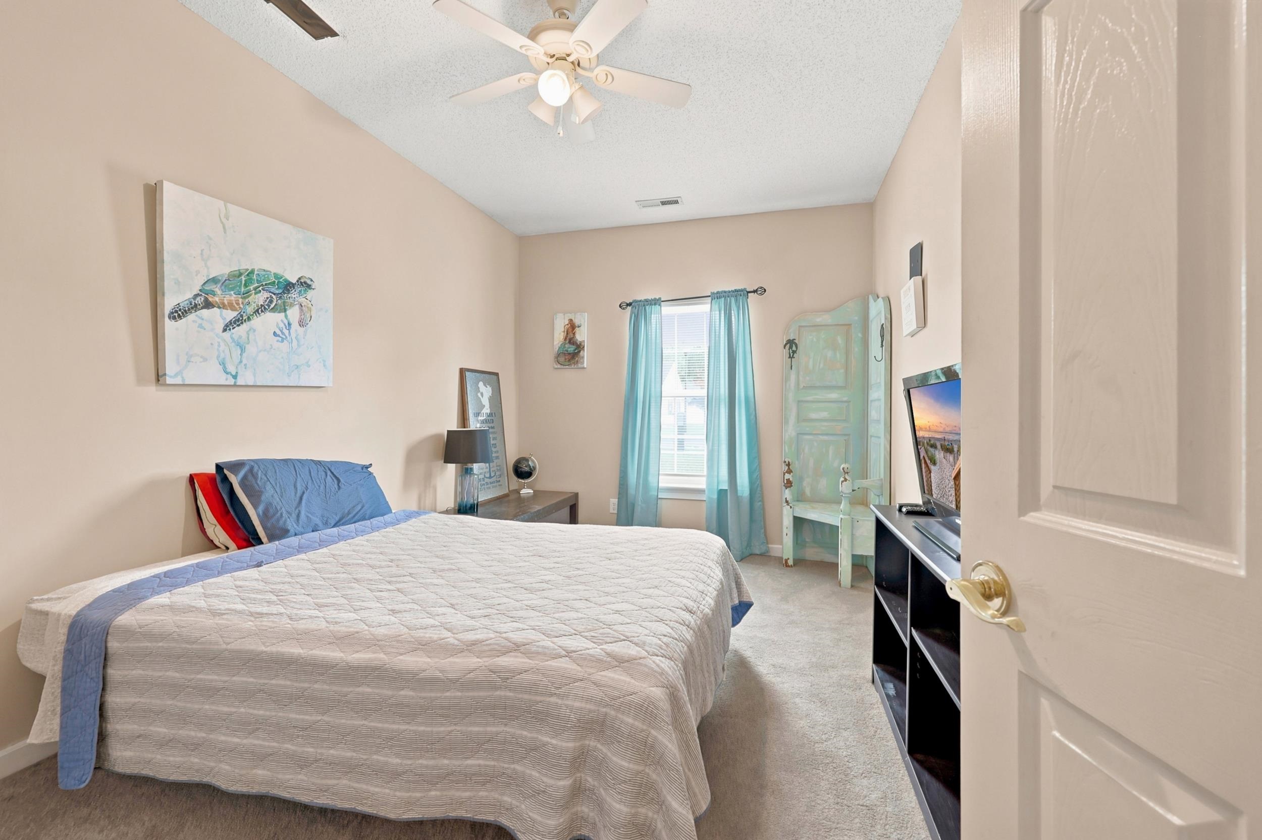 909 Leather Leaf Ln. Property Photo 14