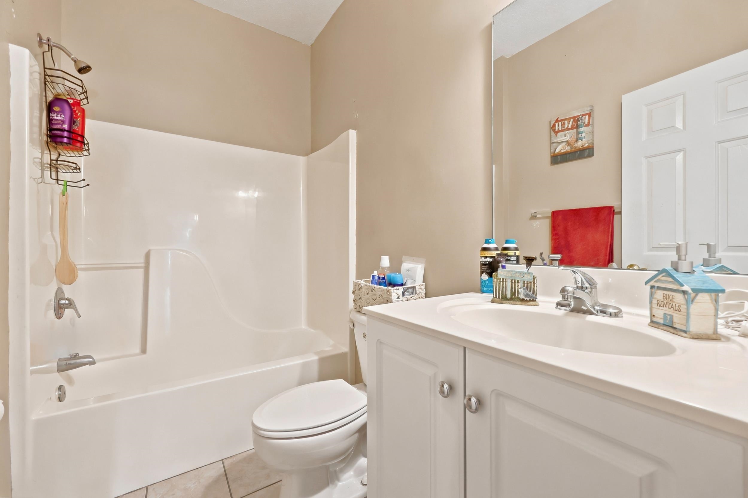 909 Leather Leaf Ln. Property Photo 15