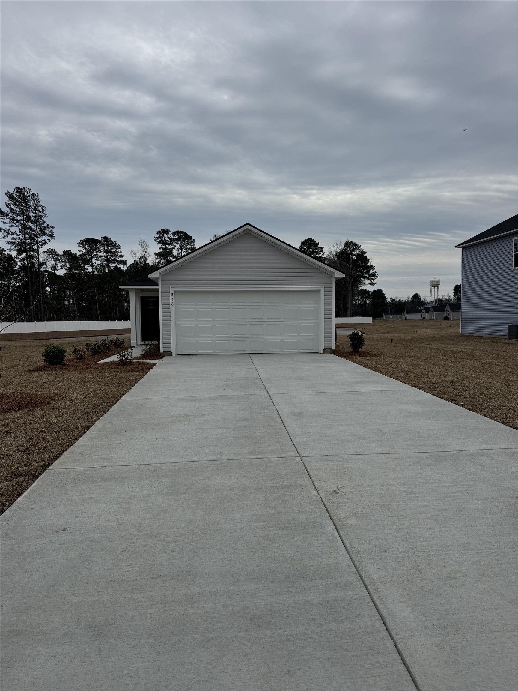 112 Birchwood Dr. Property Photo 1