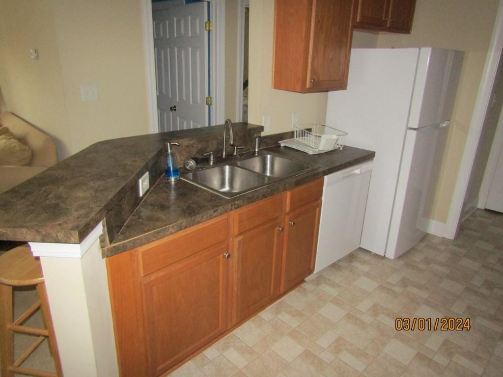 2057 Silvercrest Dr. Property Photo 4