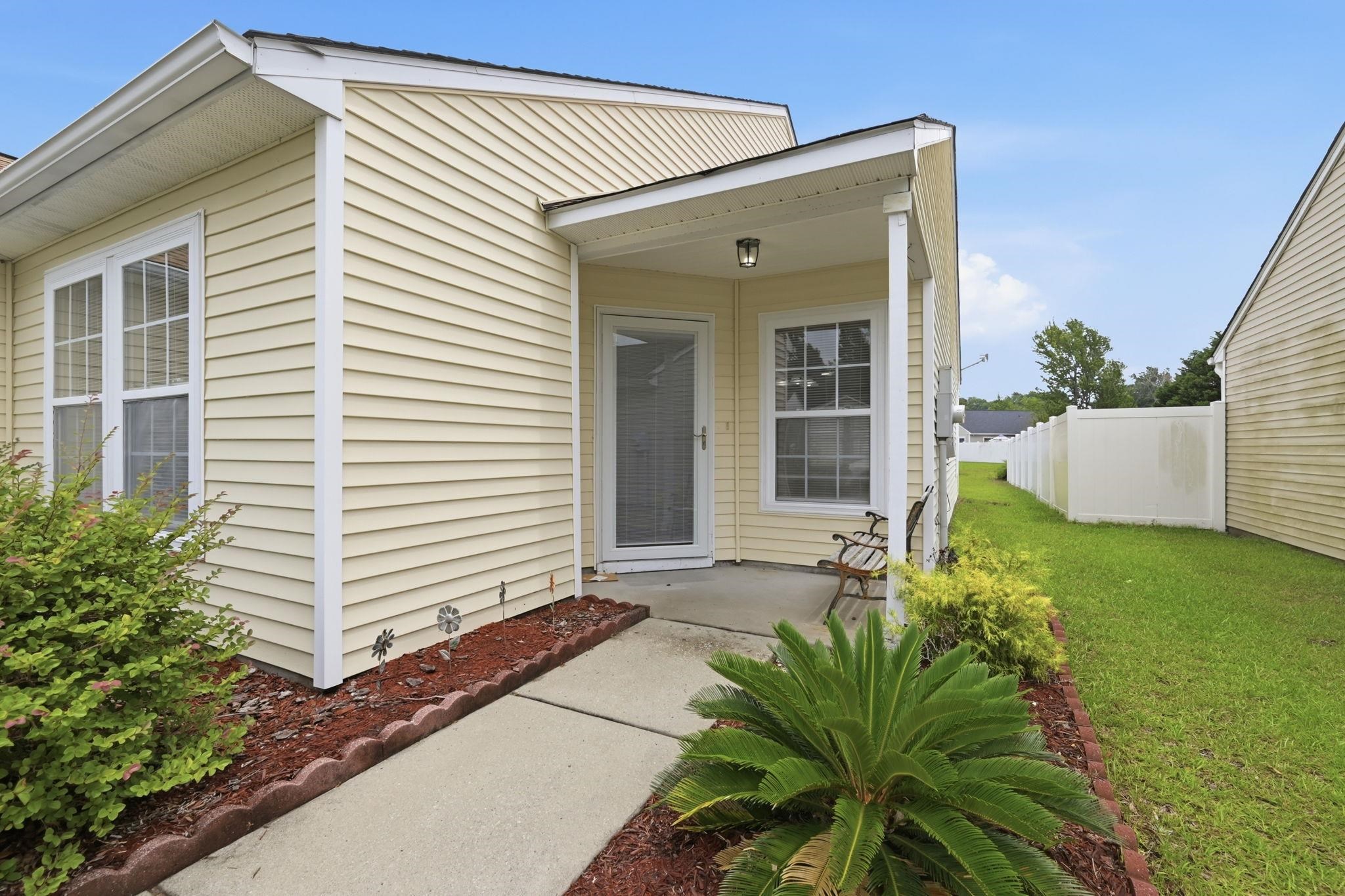 292 Bellegrove Dr. Property Photo 4