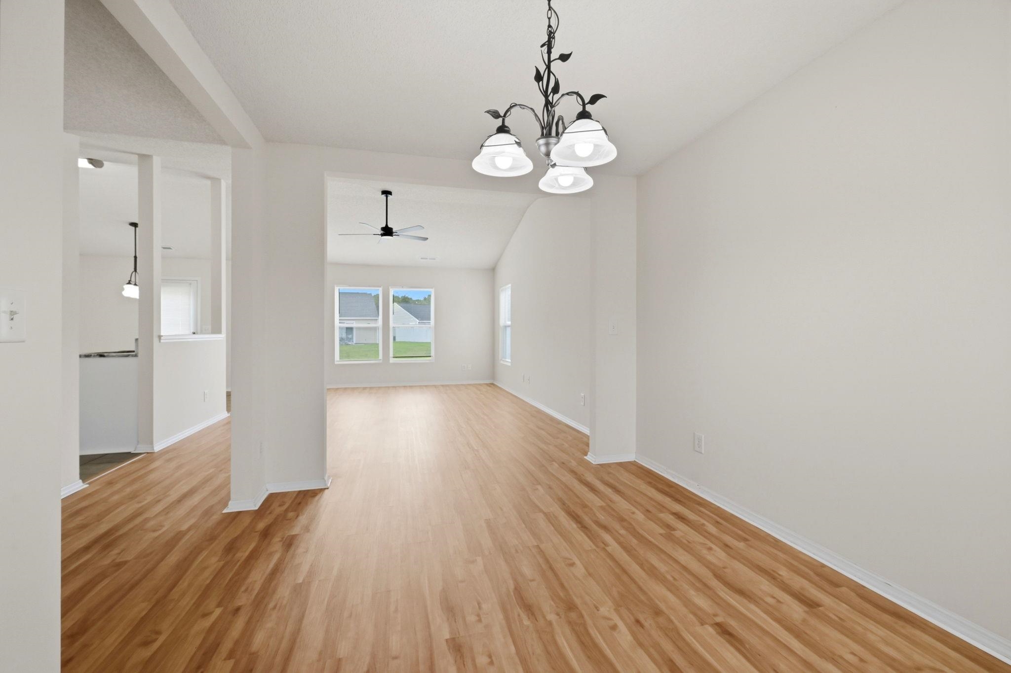 292 Bellegrove Dr. Property Photo 6