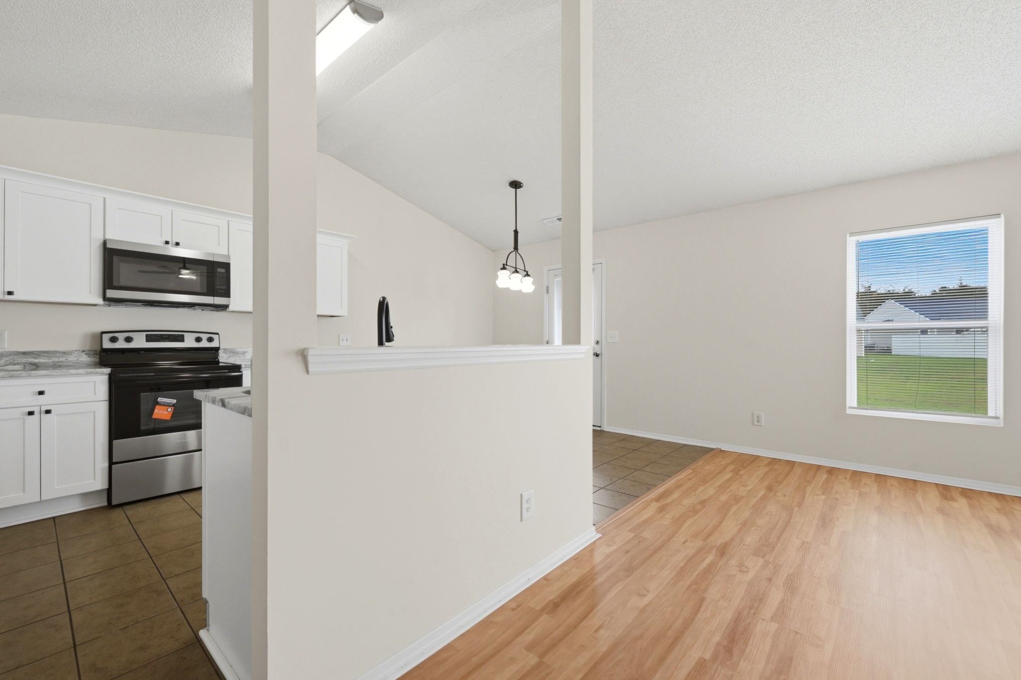 292 Bellegrove Dr. Property Photo 20