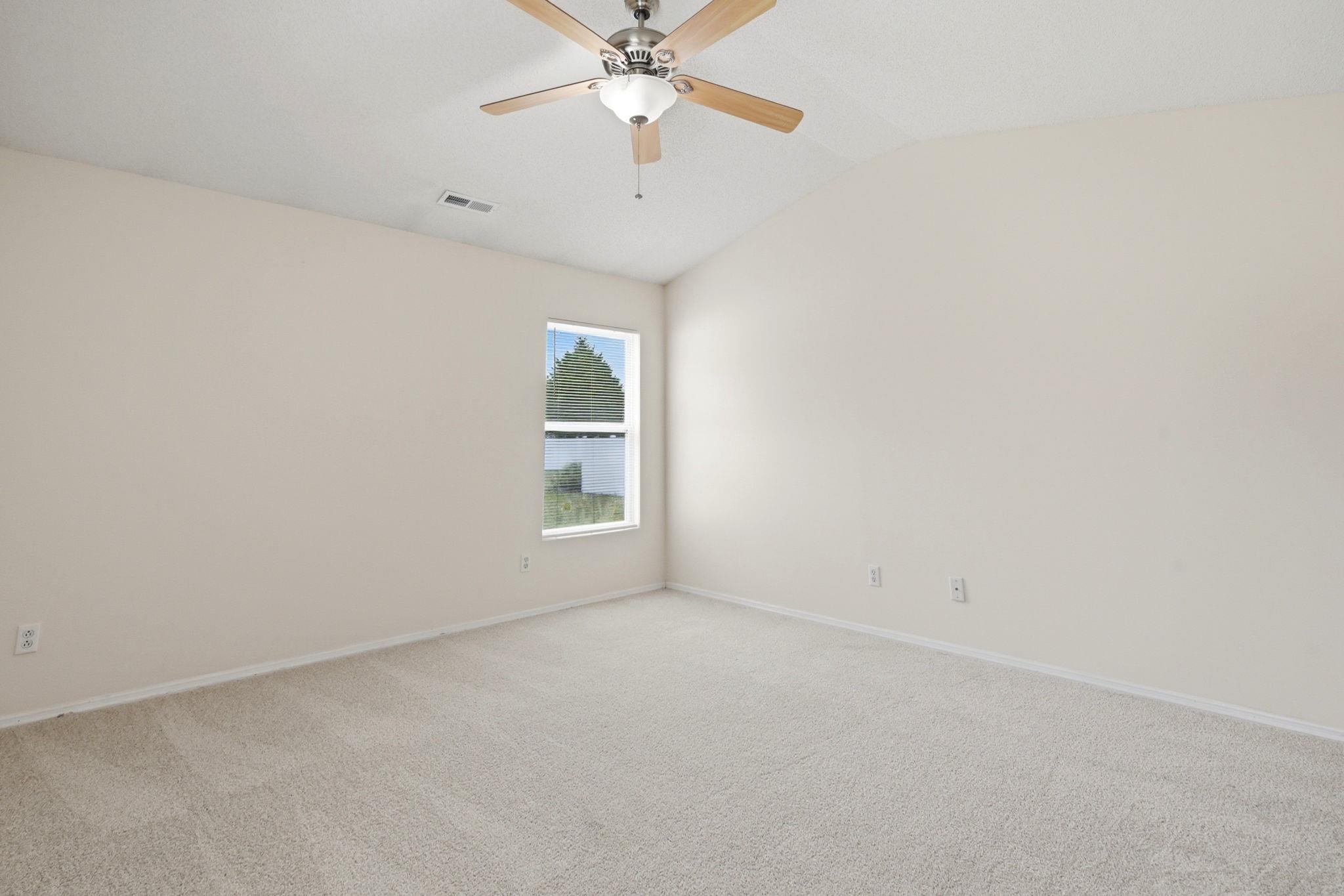 292 Bellegrove Dr. Property Photo 22
