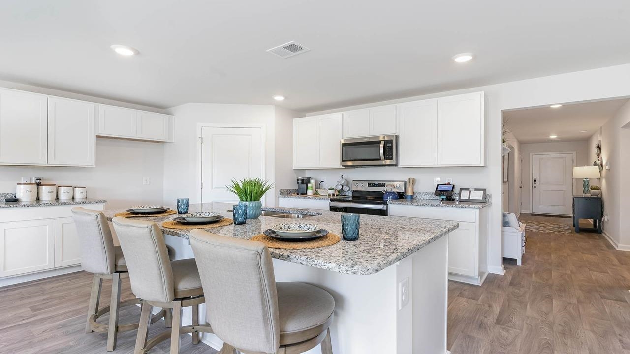 622 Strawberry Field Way Property Photo 4