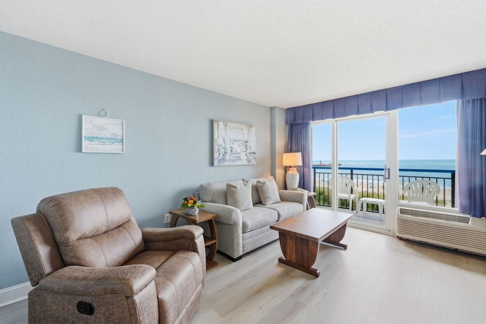 2301 N Ocean Blvd. Property Photo 2