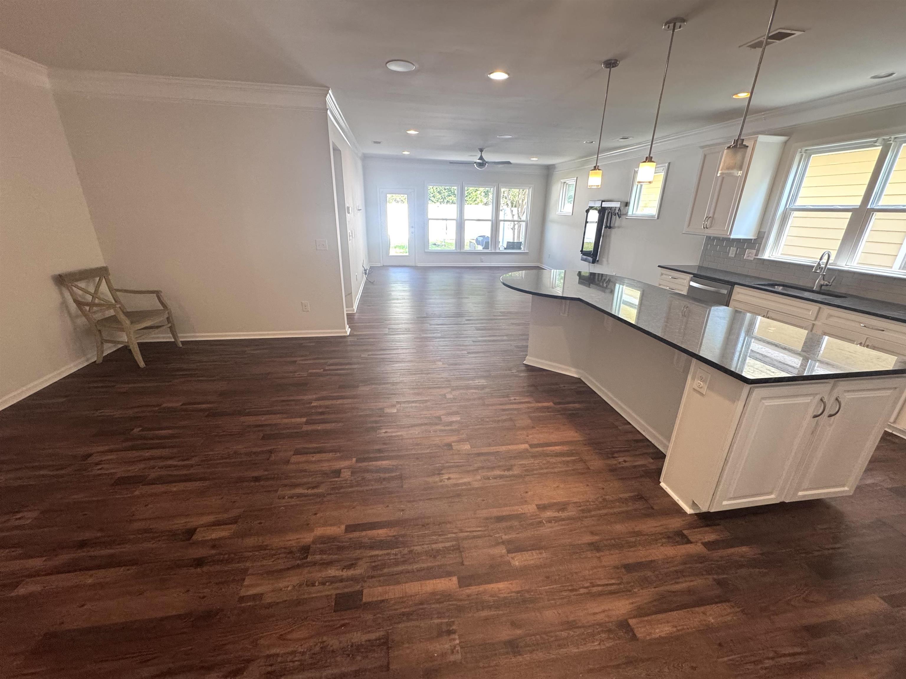 2412 Tidewatch Way Property Photo 9