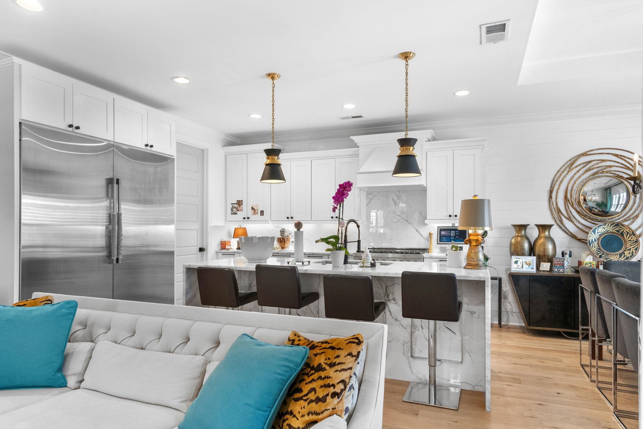 6714 Ocean Breeze Loop Property Photo 14
