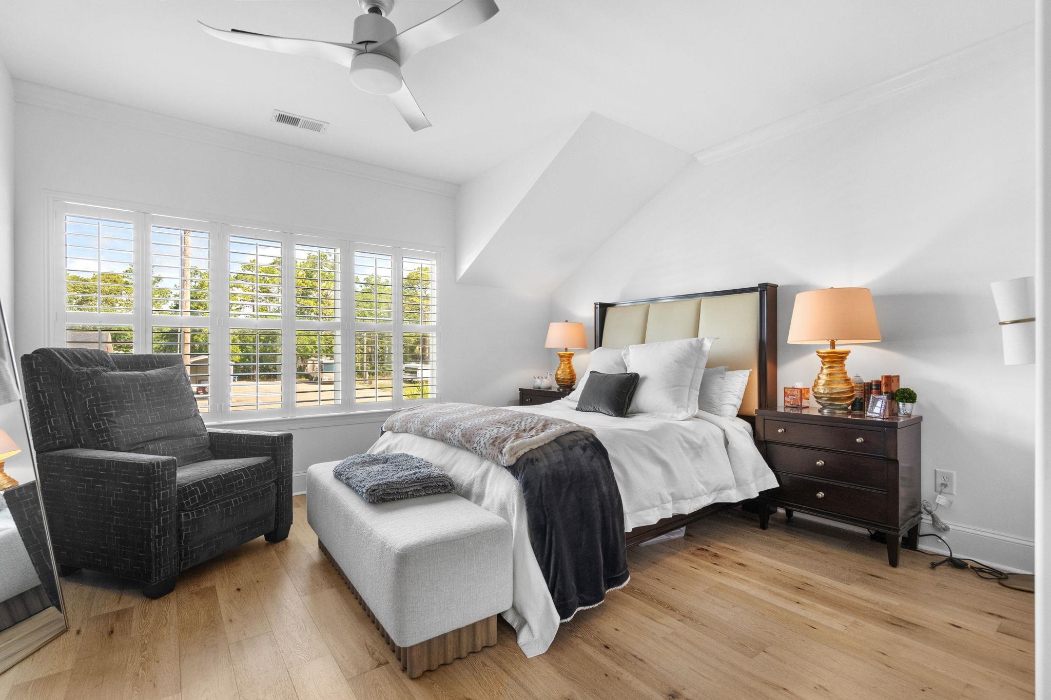 6714 Ocean Breeze Loop Property Photo 33