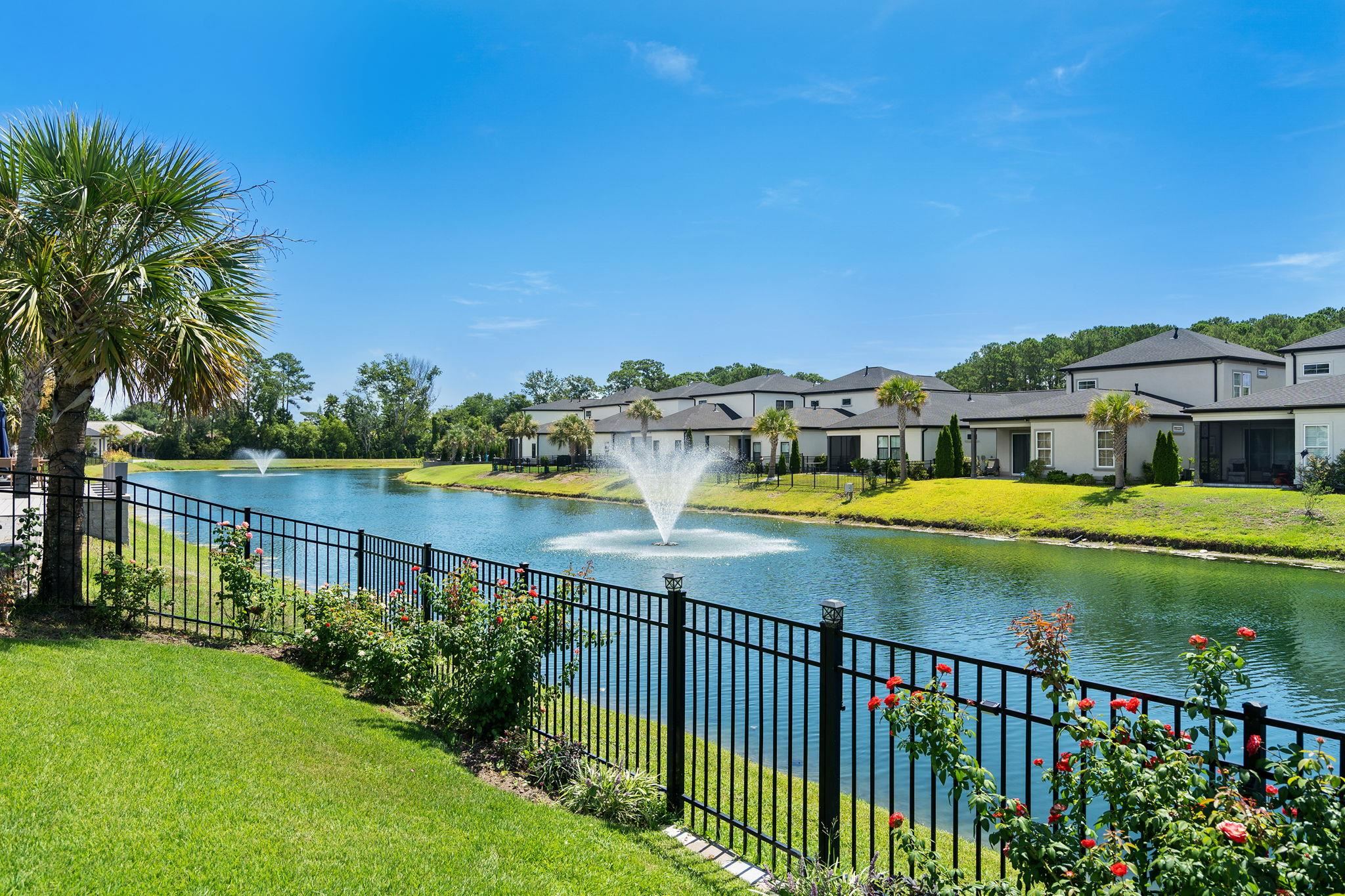 6714 Ocean Breeze Loop Property Photo 44