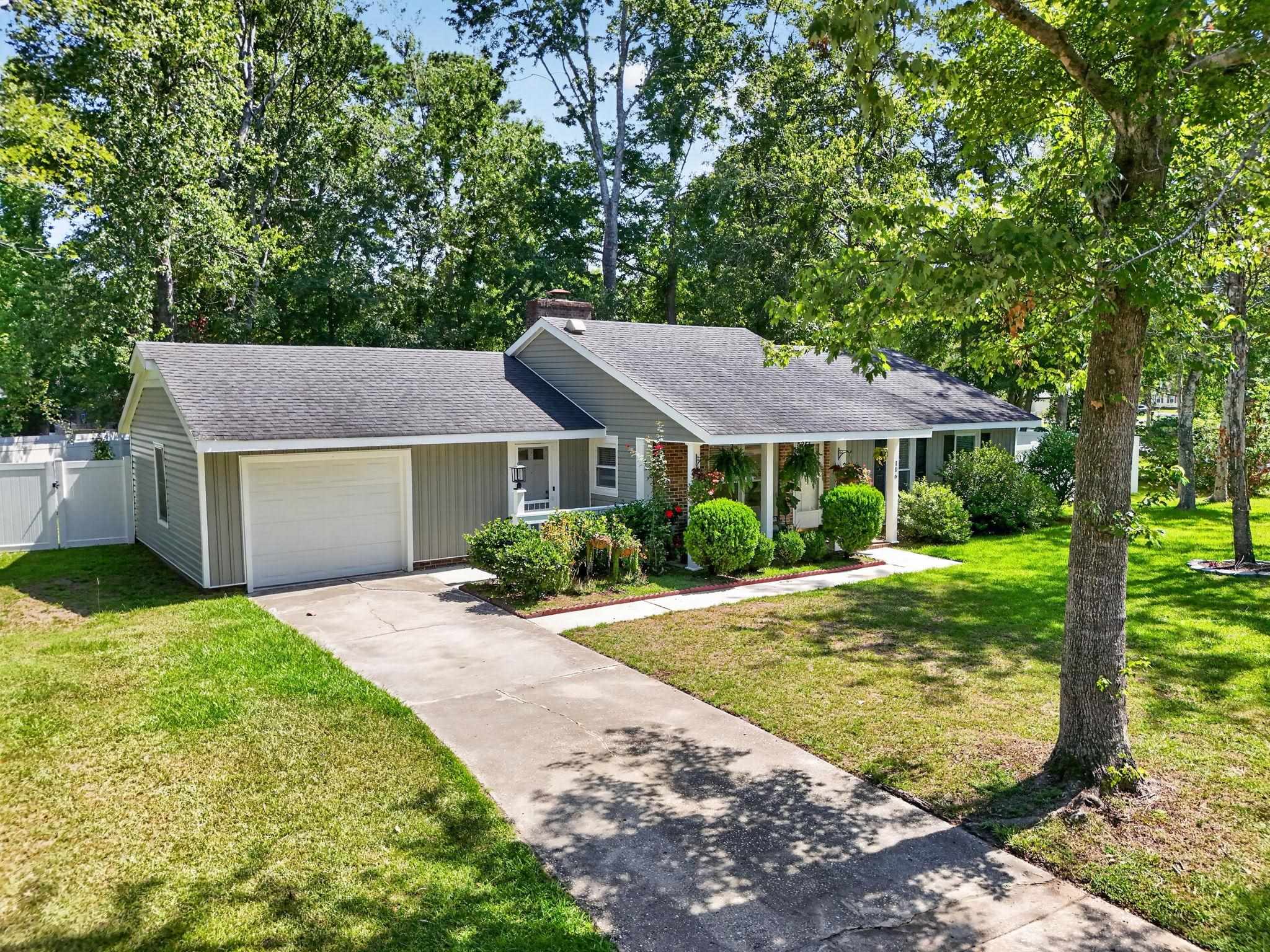 106 Partridge Berry Rd. Property Photo 1