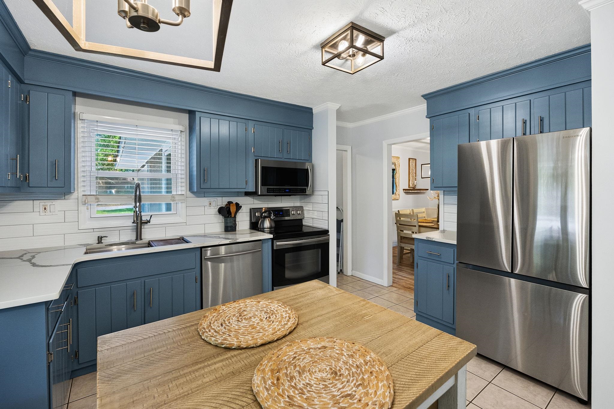 106 Partridge Berry Rd. Property Photo 4