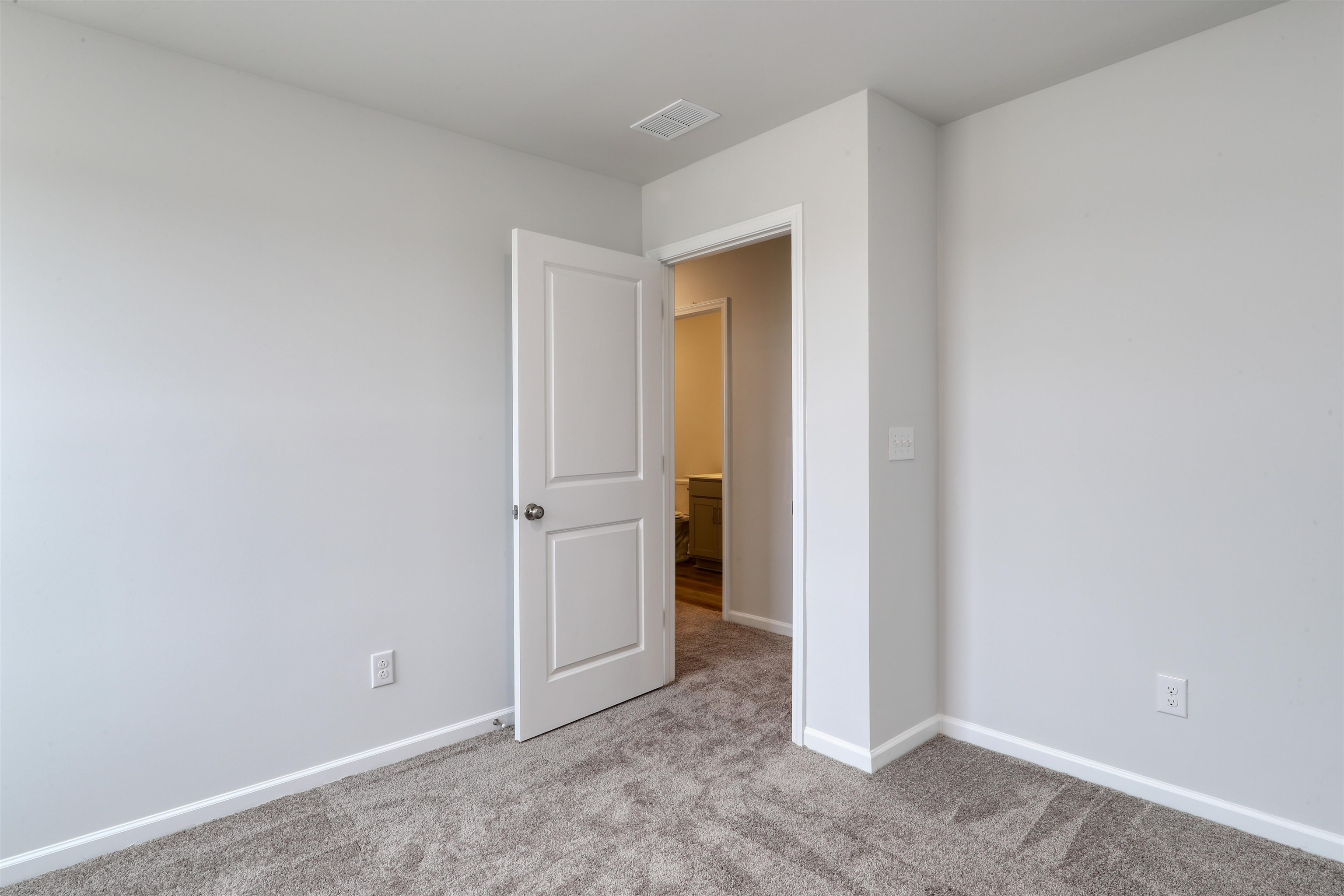 415 Atamasco Ct. Property Photo 27