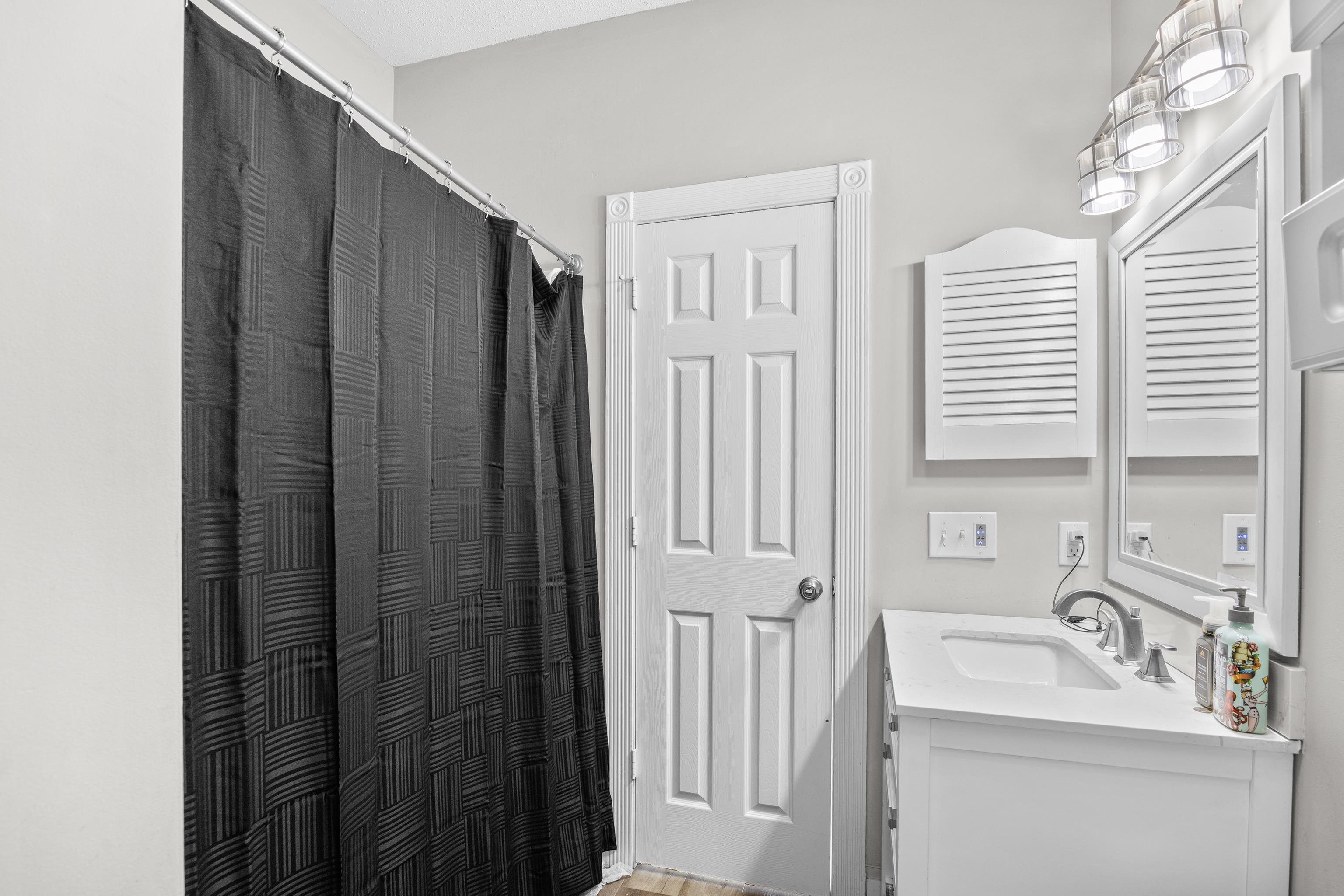 4757 Wild Iris Dr. Property Photo 23