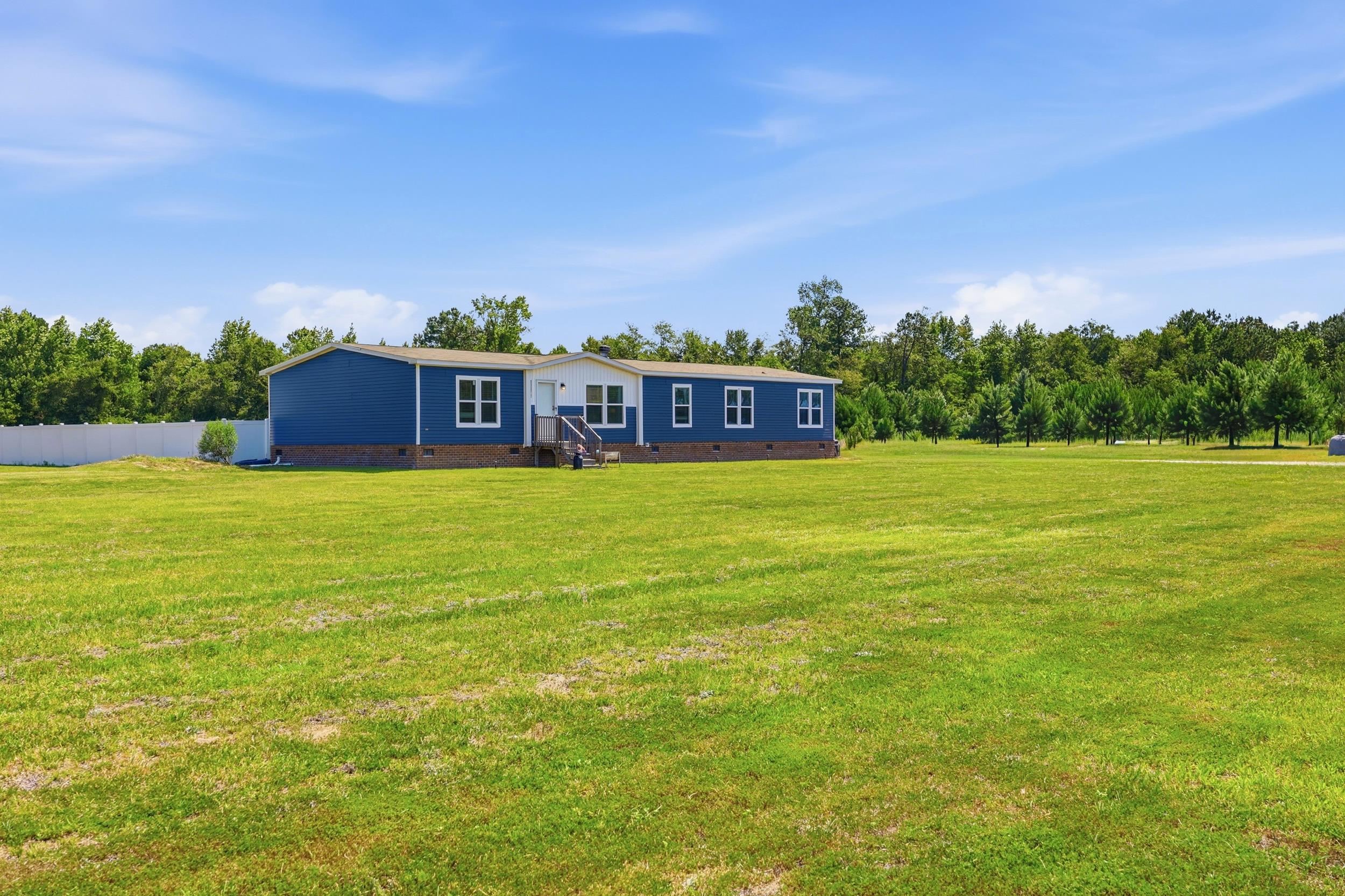 10072 Hardwick Rd. Property Photo 11