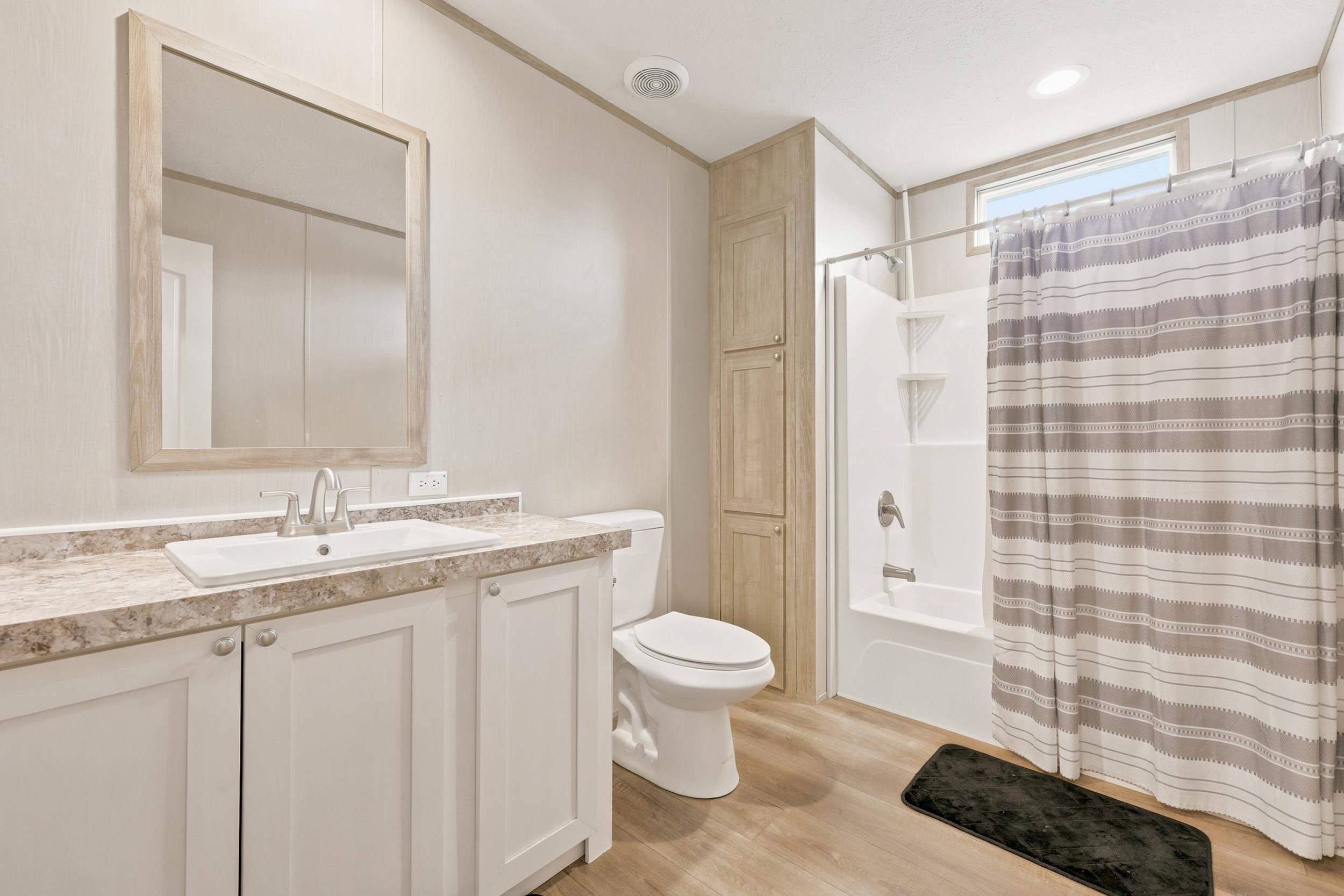 10072 Hardwick Rd. Property Photo 14